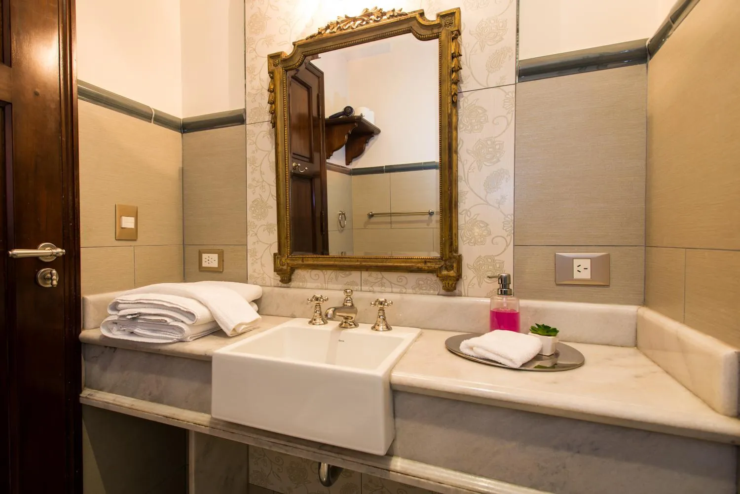 Bathroom in Miravida Soho Hotel & Wine Bar