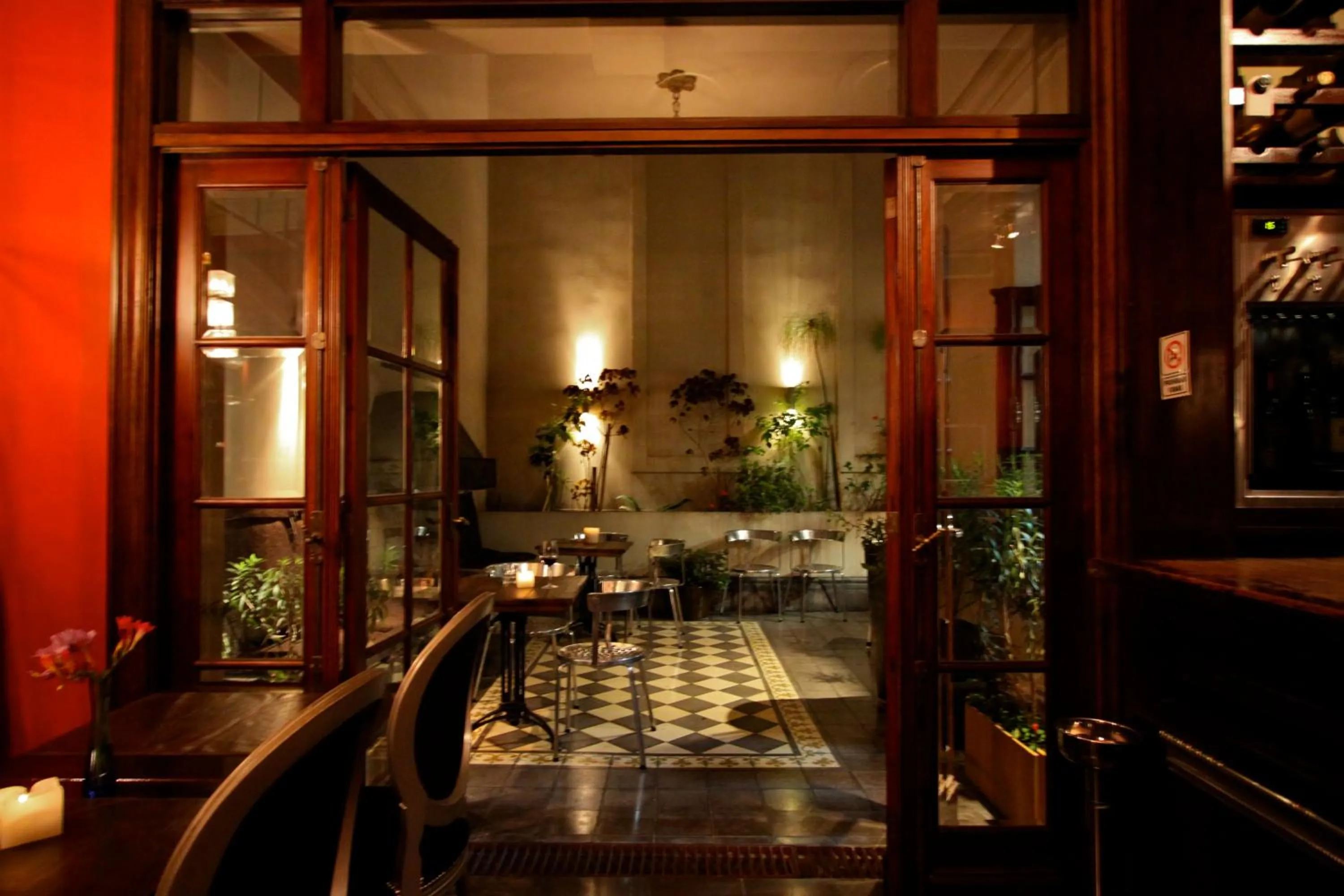 Living room in Miravida Soho Hotel & Wine Bar