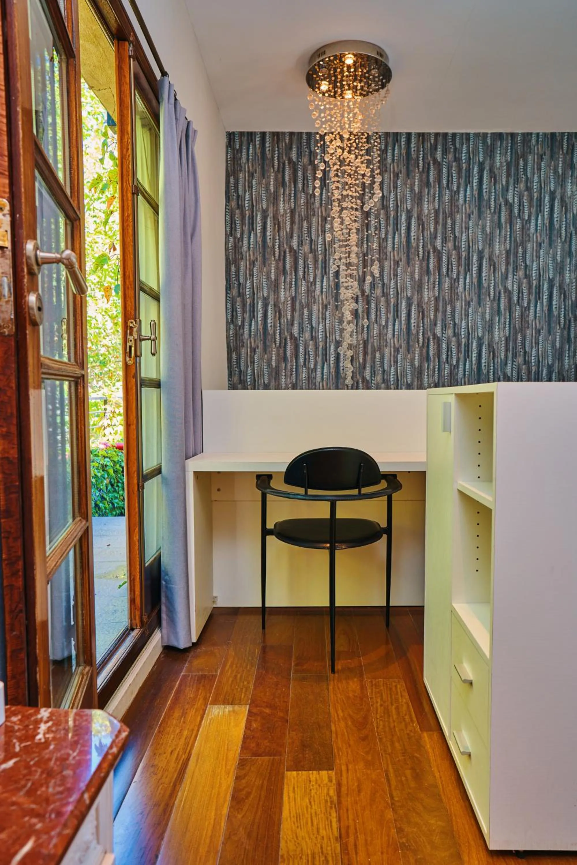 Seating area in Miravida Soho Hotel & Wine Bar