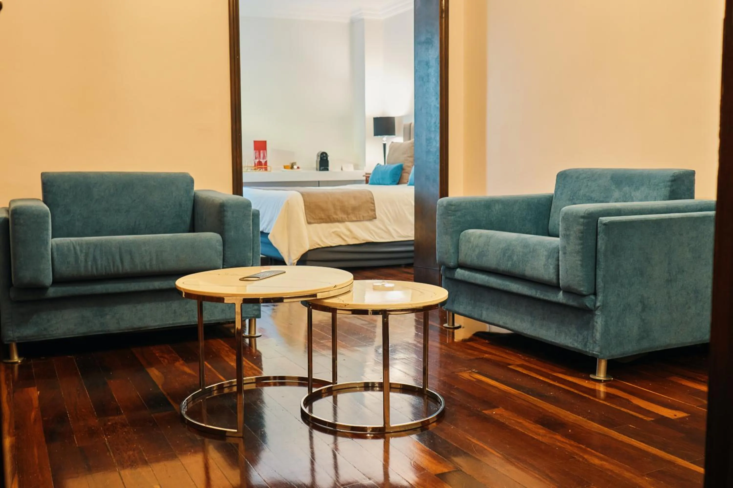 Living room in Miravida Soho Hotel & Wine Bar