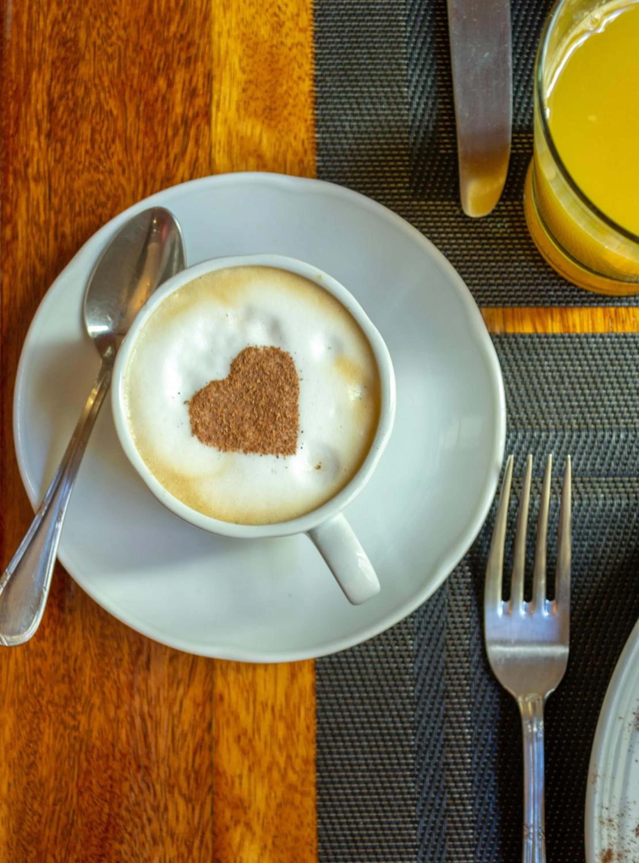 Food and drinks in Miravida Soho Hotel & Wine Bar