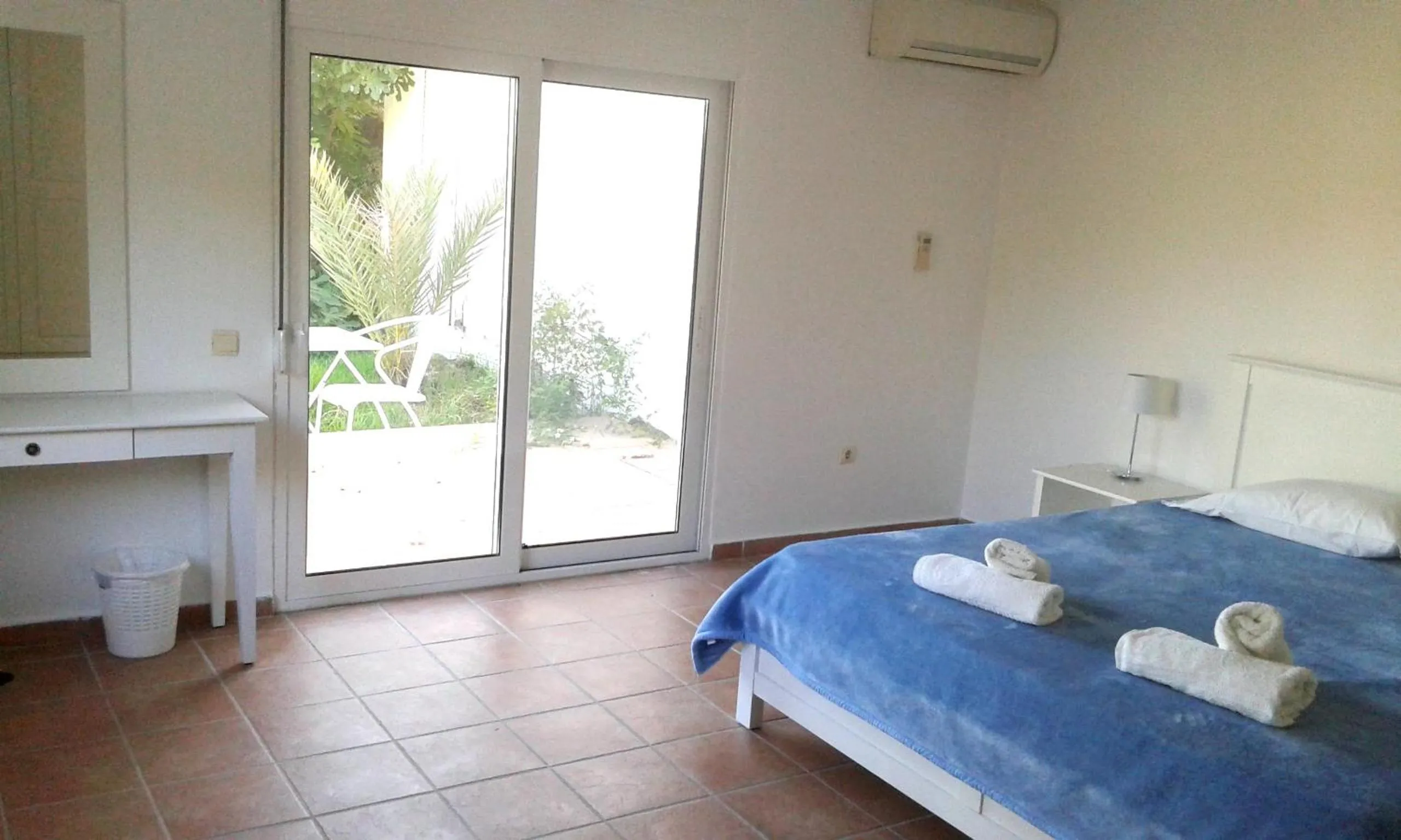 Bed in Villa Chevalier