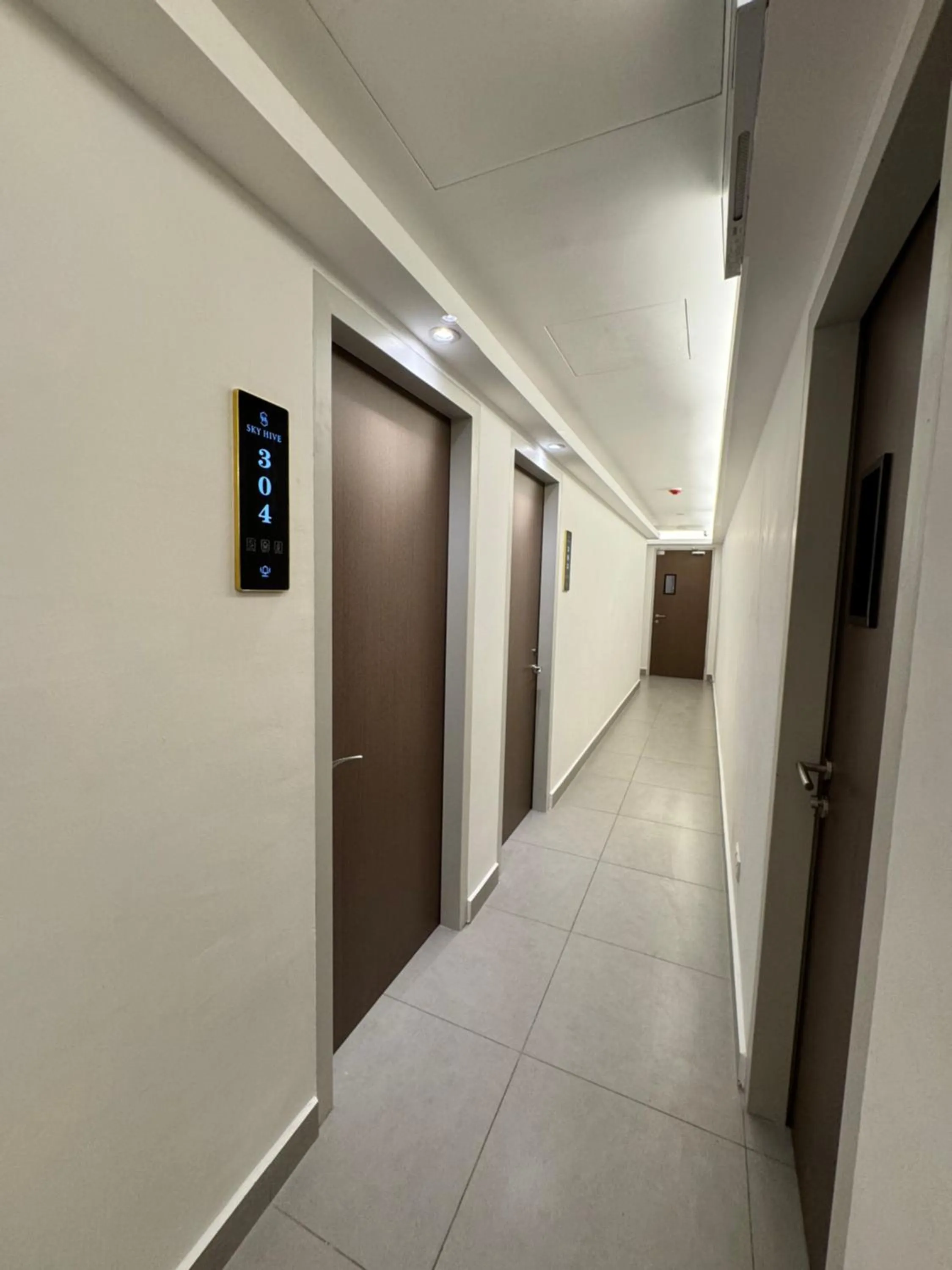 Guests in Maca Hotel by Sky Hive