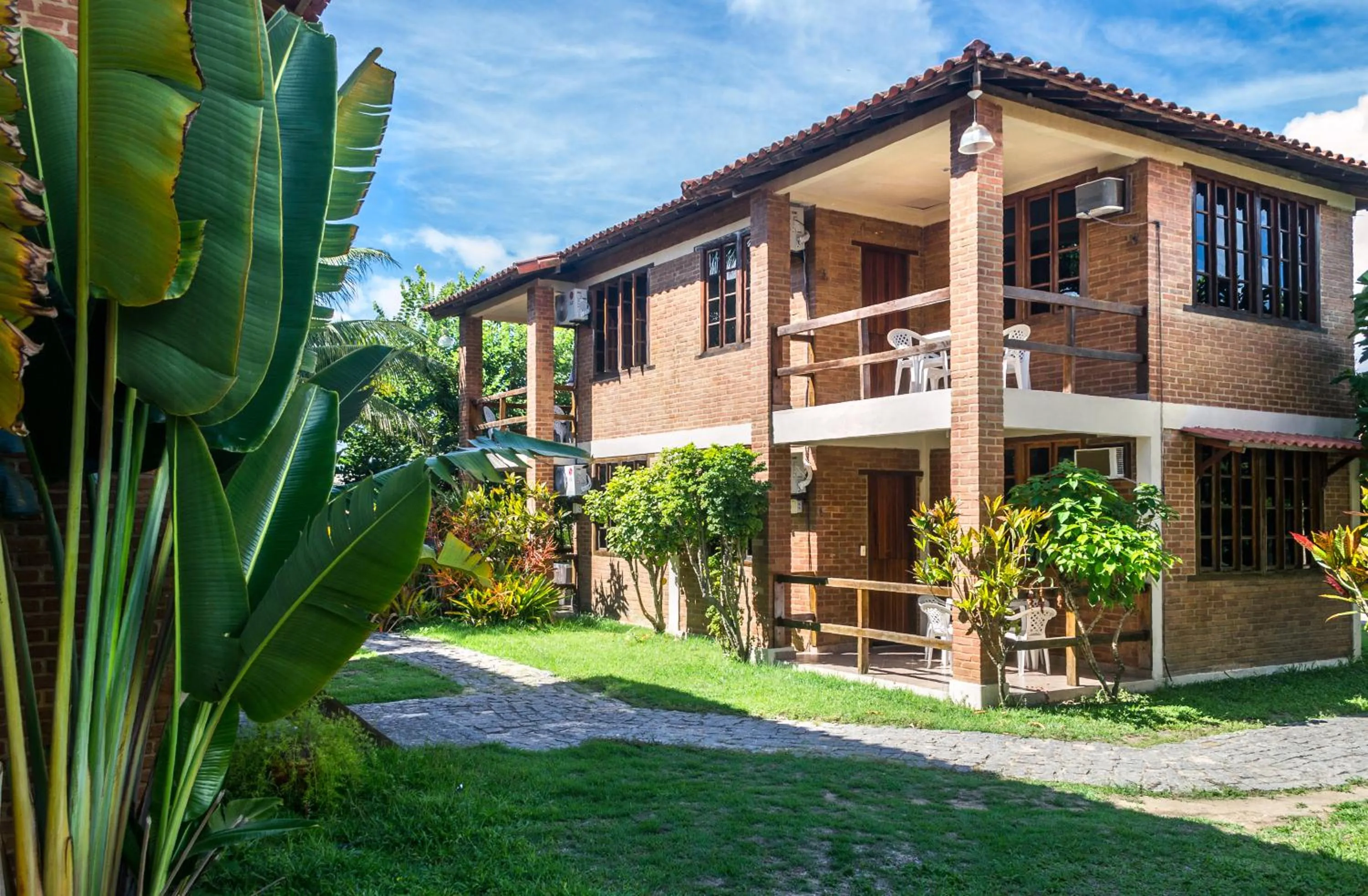 Property building in Pousada Axe