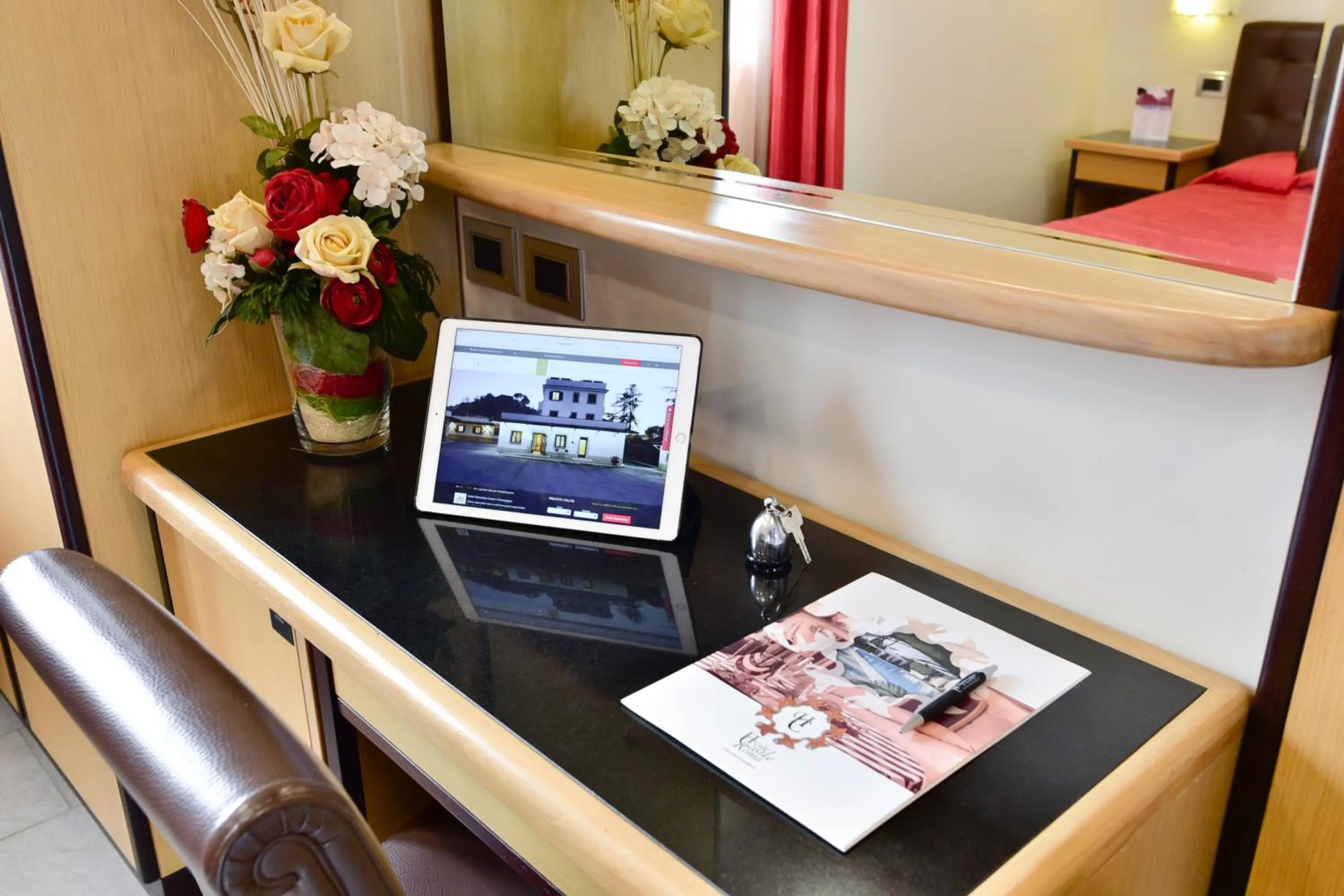 Decorative detail, Bed in Hotel Castle