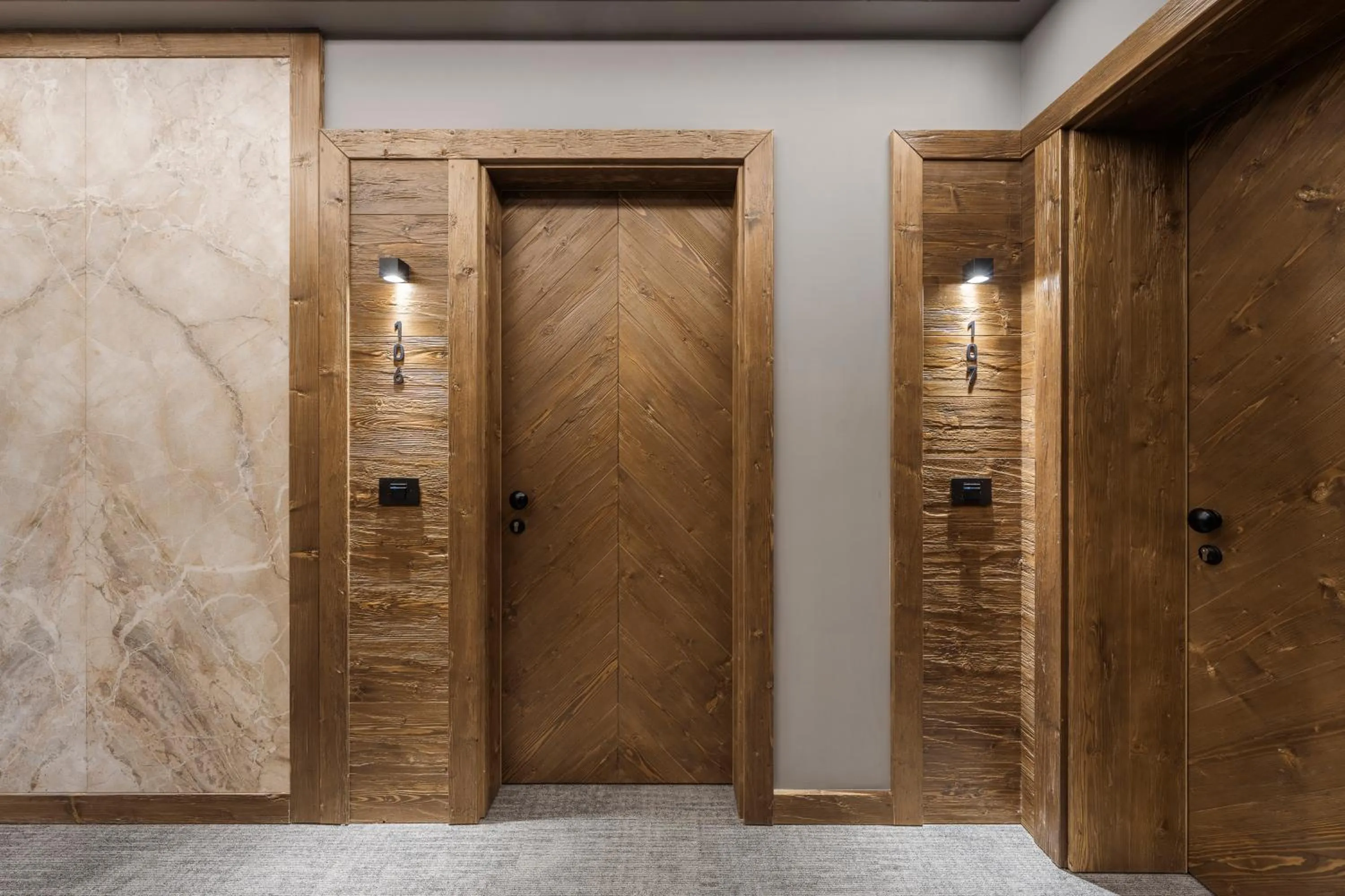 Decorative detail in Casa Guargnè