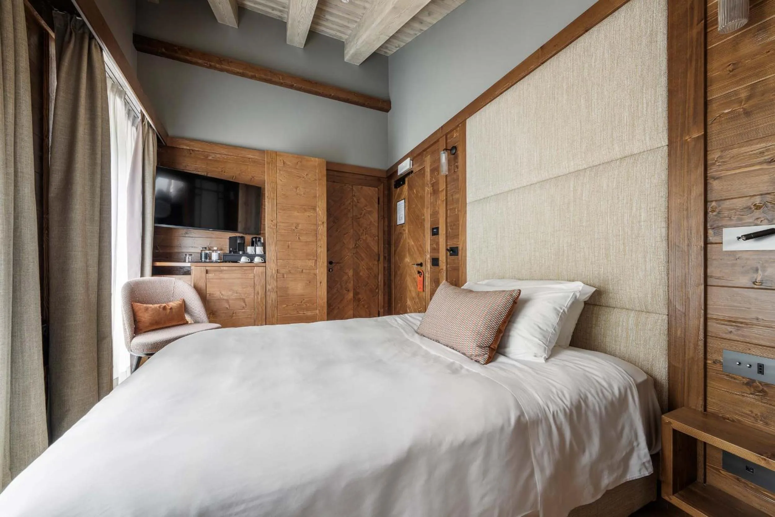 Bedroom, Bed in Casa Guargnè