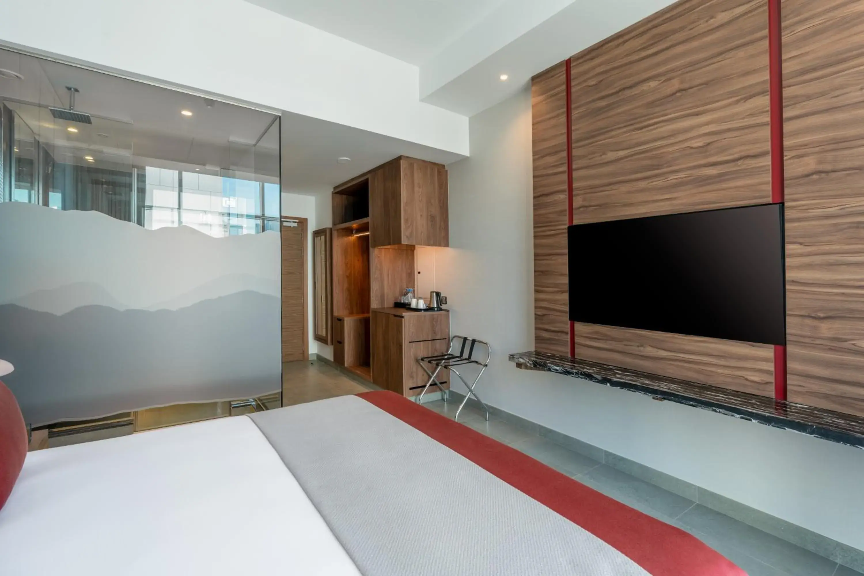 Accessible Room in Grand Millennium Business Bay Accessible Room in Grand Millennium Business Bay