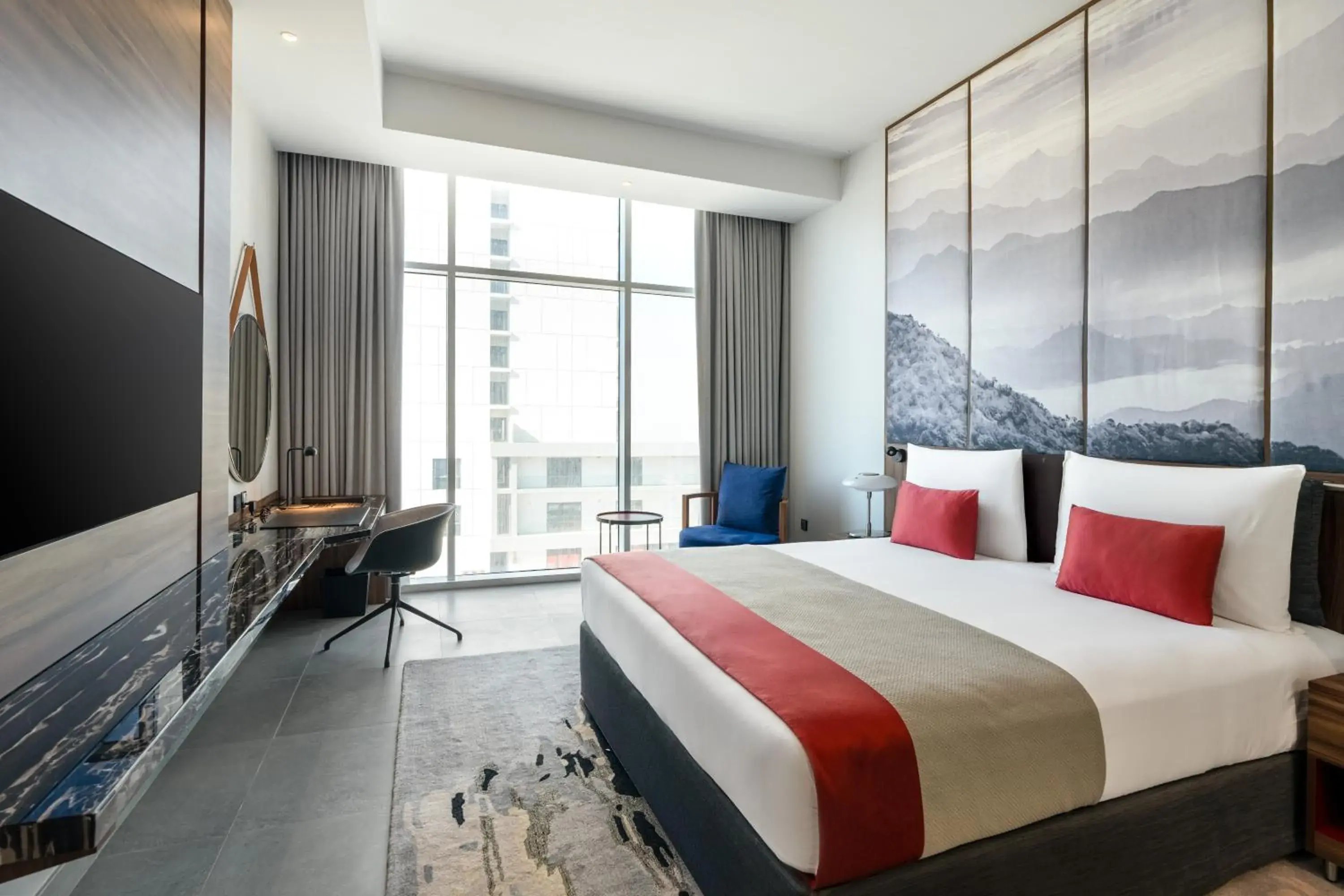 Deluxe King Room- High Floor in Grand Millennium Business Bay Deluxe King Room- High Floor in Grand Millennium Business Bay