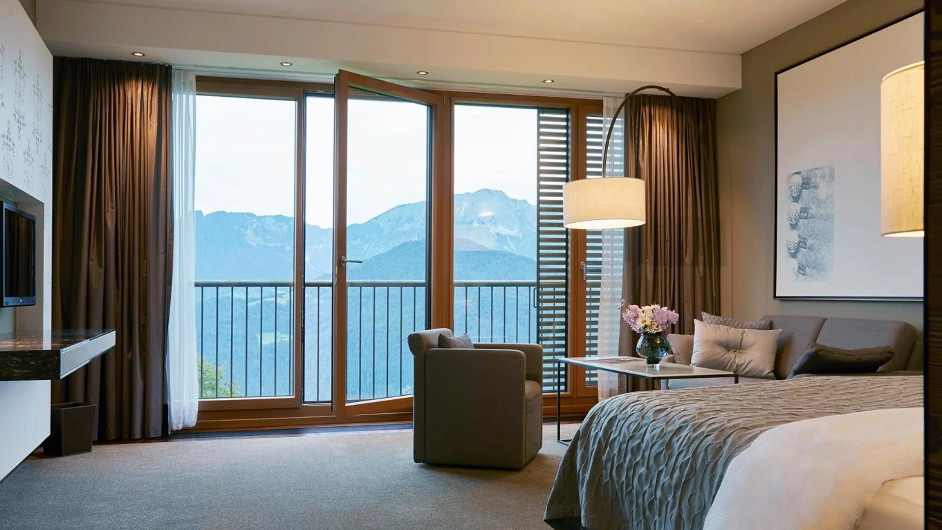 Photo of the whole room, Bed in Kempinski Hotel Berchtesgaden