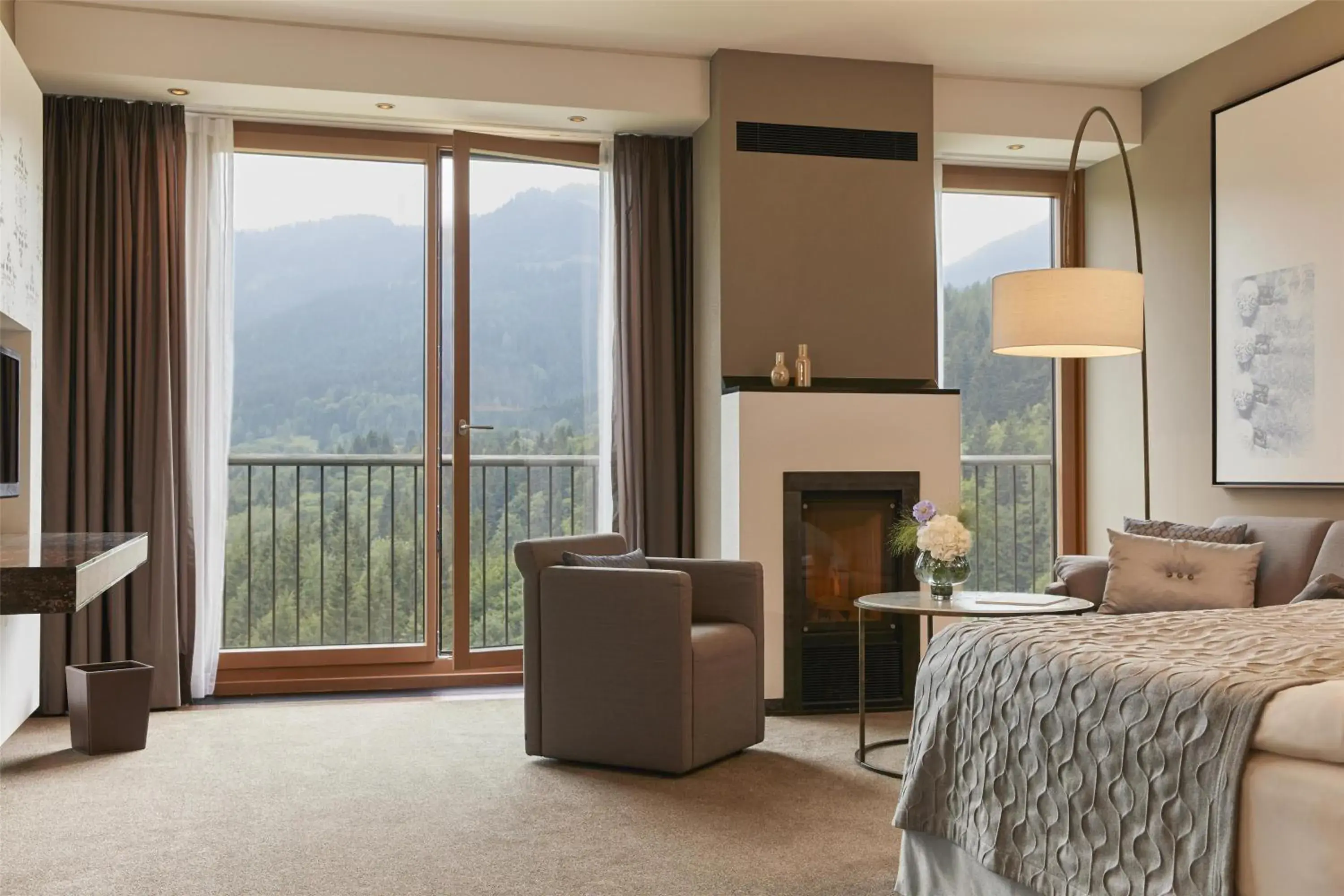 Living room in Kempinski Hotel Berchtesgaden Living room in Kempinski Hotel Berchtesgaden