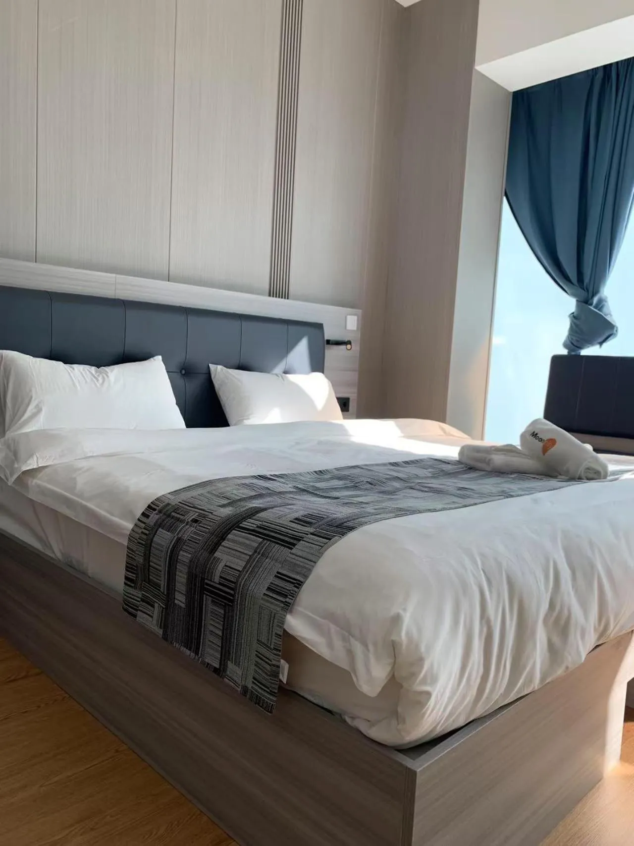 Bed in Mooncity Hotel & Boardinghouse