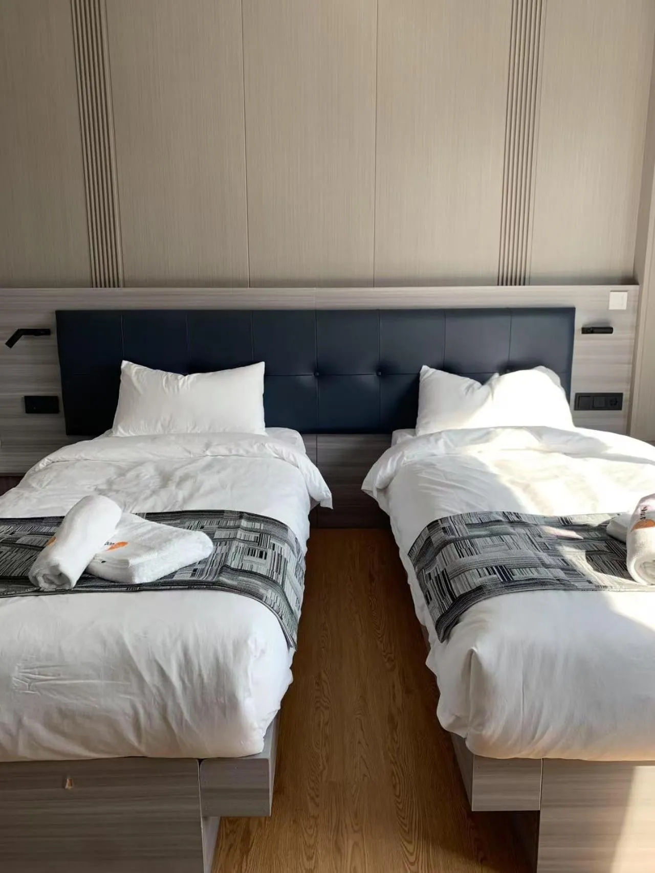 Bed in Mooncity Hotel & Boardinghouse