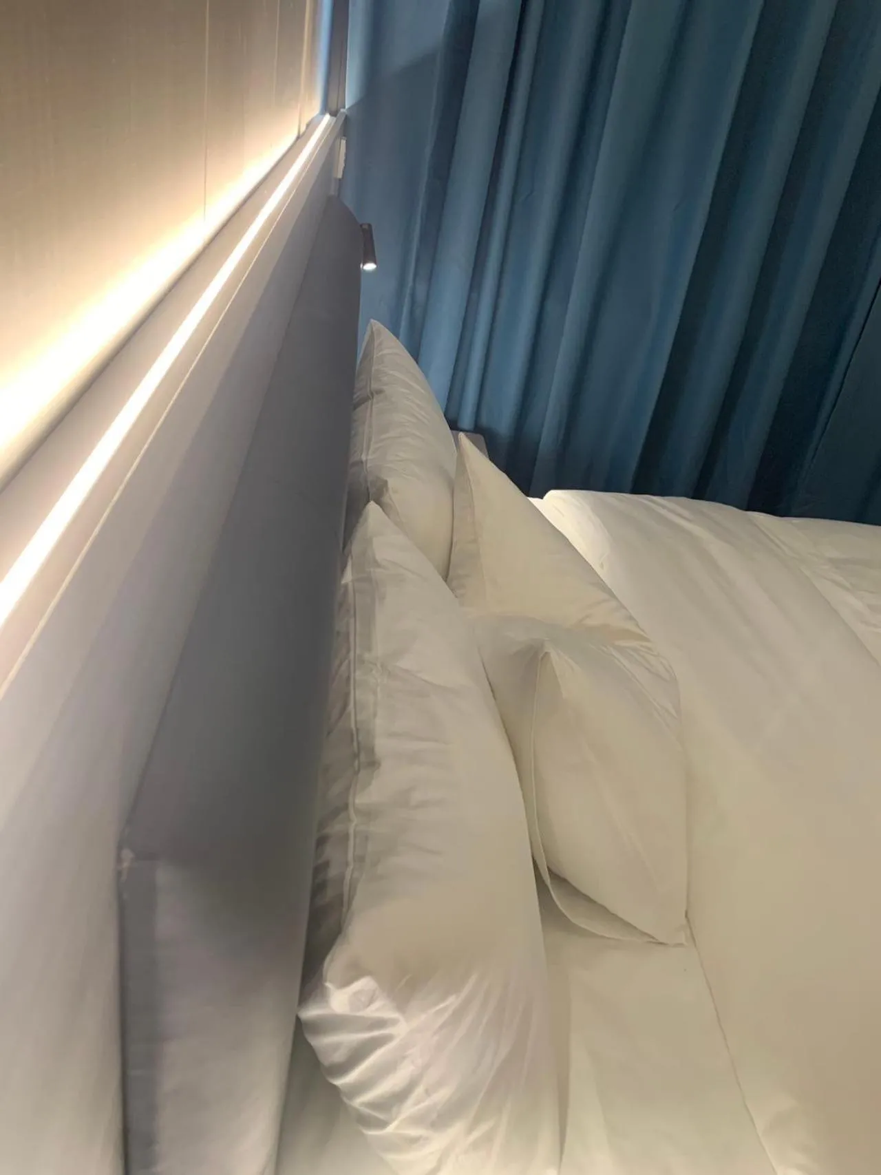 Bed in Mooncity Hotel & Boardinghouse