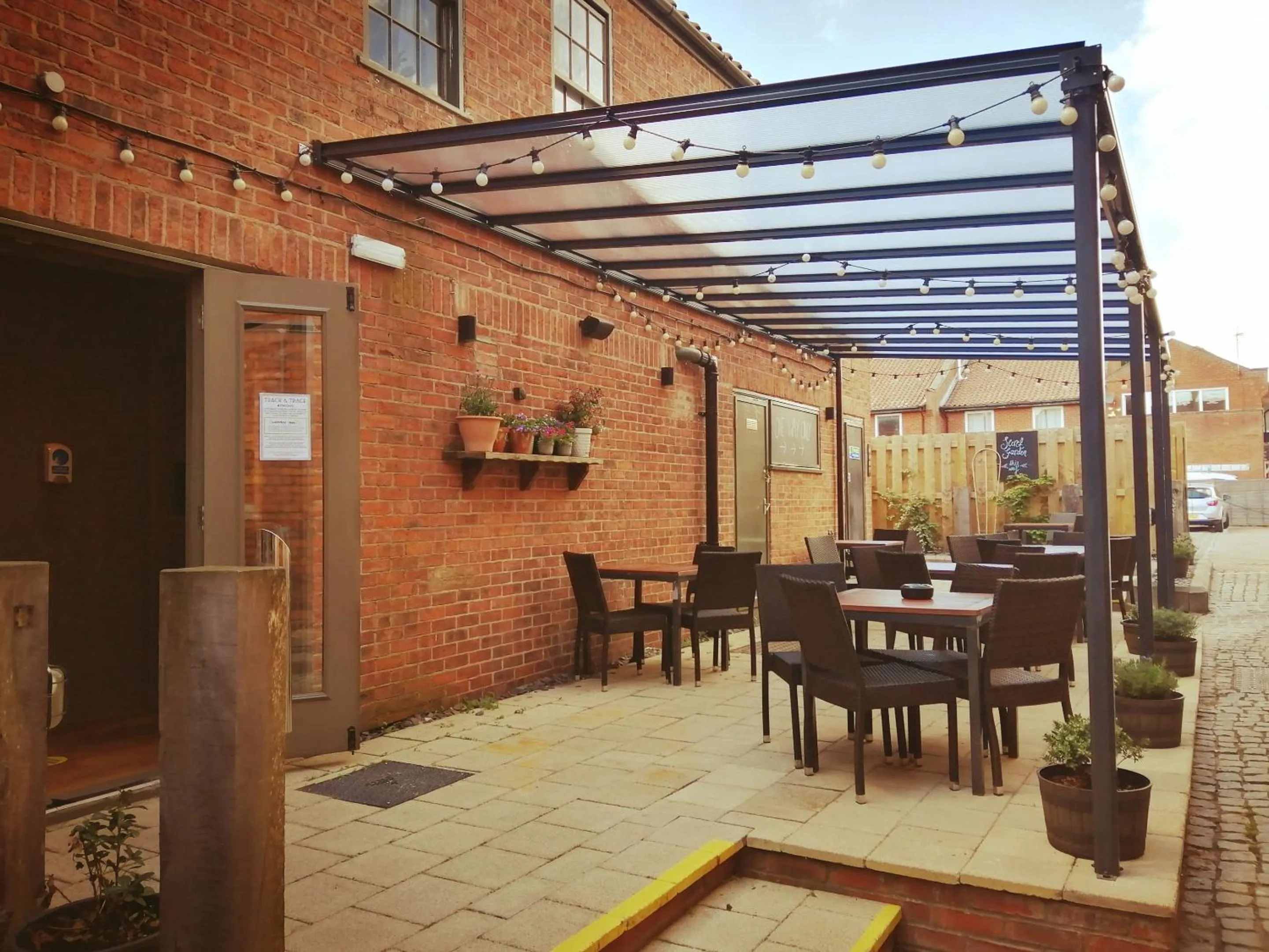 Garden in Duke William Hotel