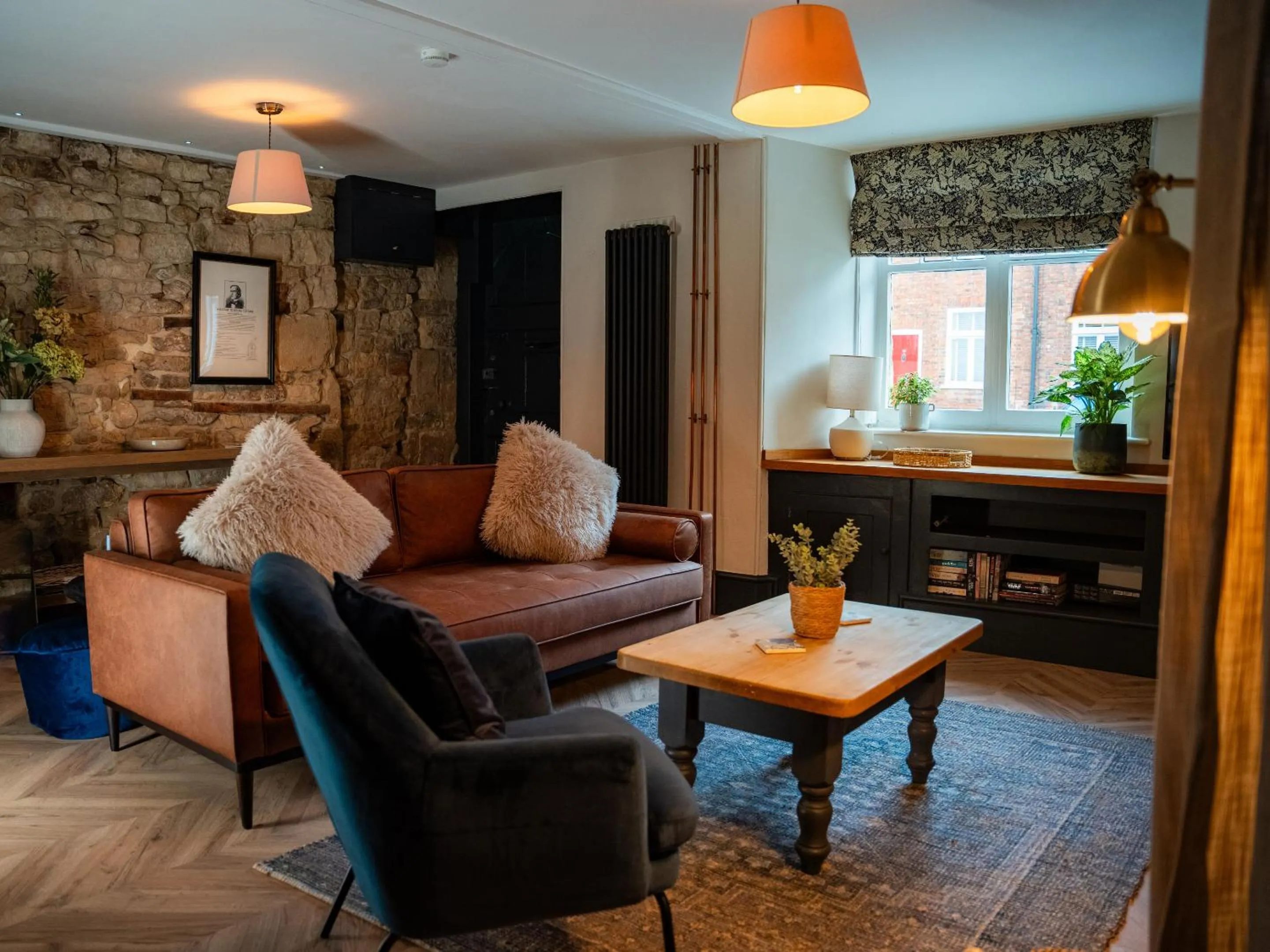 Living room in Duke William Hotel