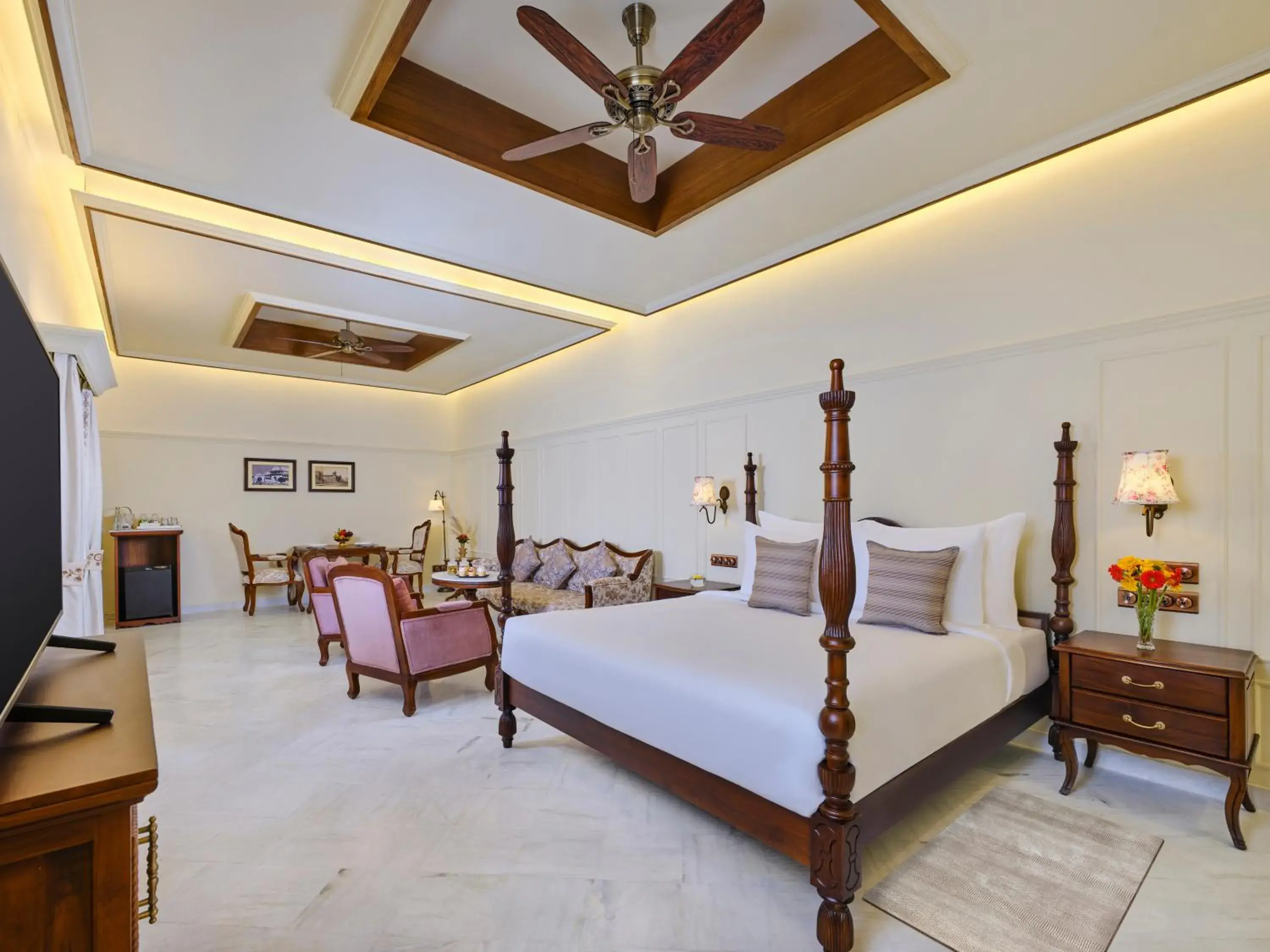Heritage Grand Suite - single occupancy in SADAR MANZIL HERITAGE by Atmosphere, Bhopal Heritage Grand Suite - single occupancy in SADAR MANZIL HERITAGE by Atmosphere, Bhopal
