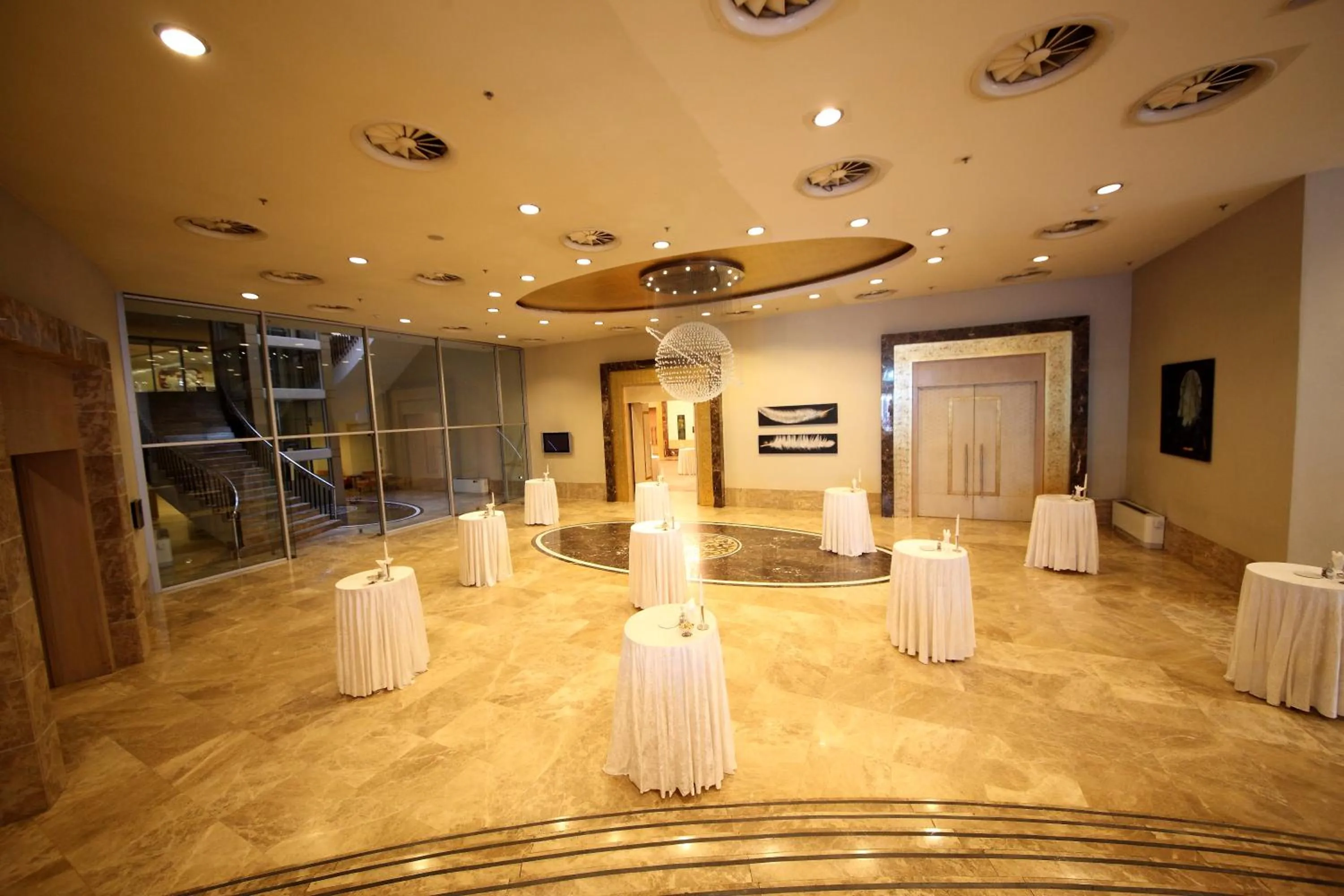 Business facilities in Dedeman Konya Hotel Convention Center