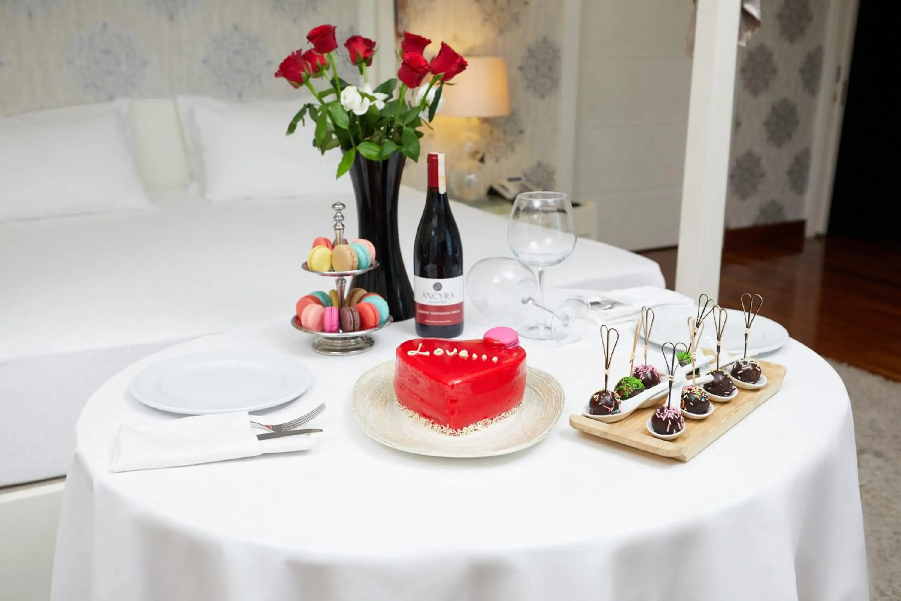 Food and drinks in Dedeman Konya Hotel Convention Center Food and drinks in Dedeman Konya Hotel Convention Center