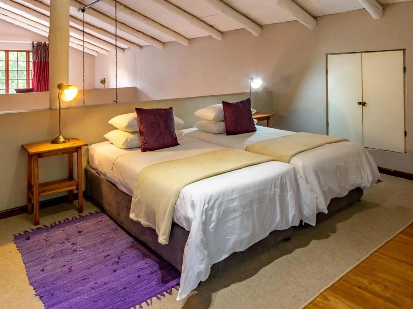 Bedroom, Bed in Misty Mountain