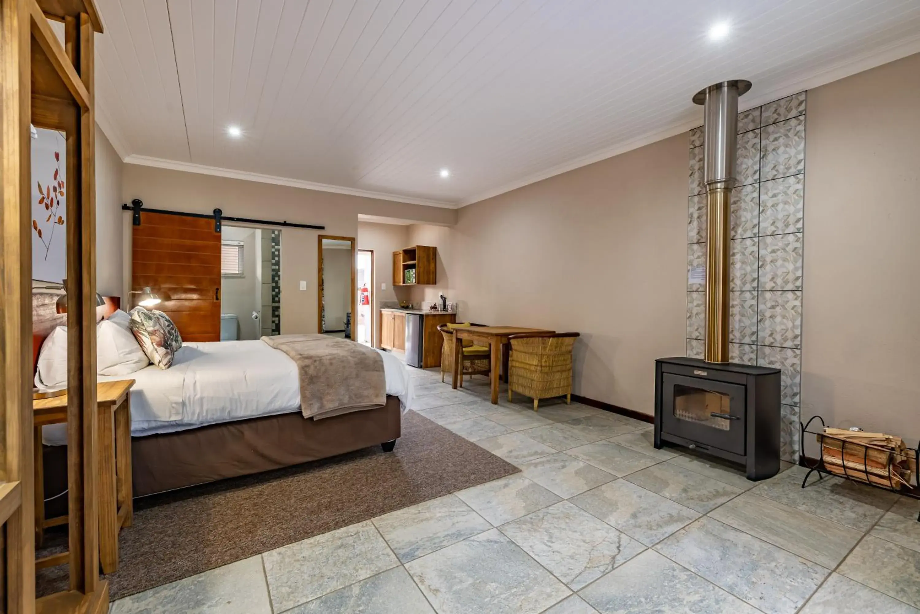 Two-Sleeper Studio Unit in Misty Mountain Two-Sleeper Studio Unit in Misty Mountain