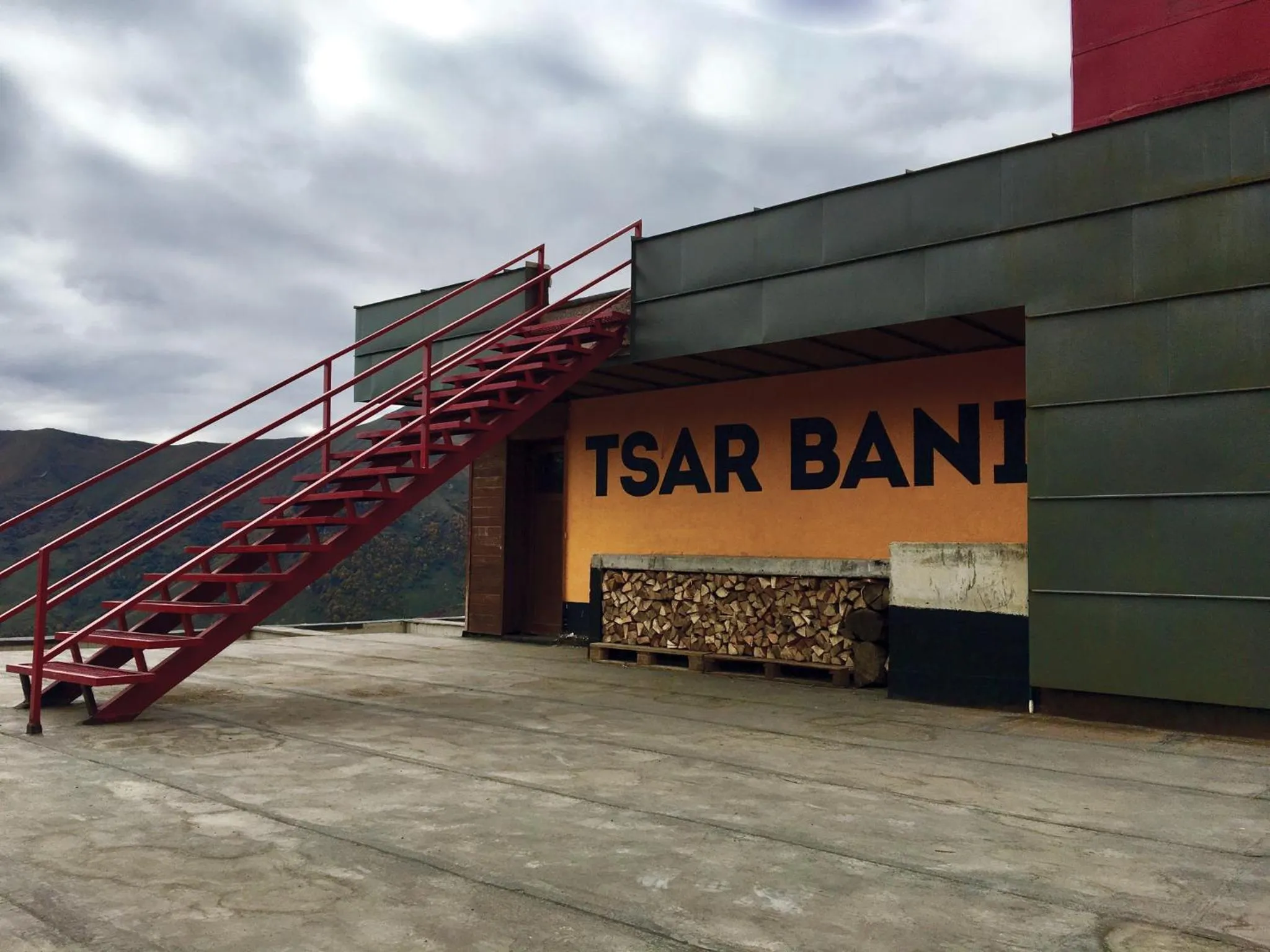 Property building in Tsar Bani Spa Resort