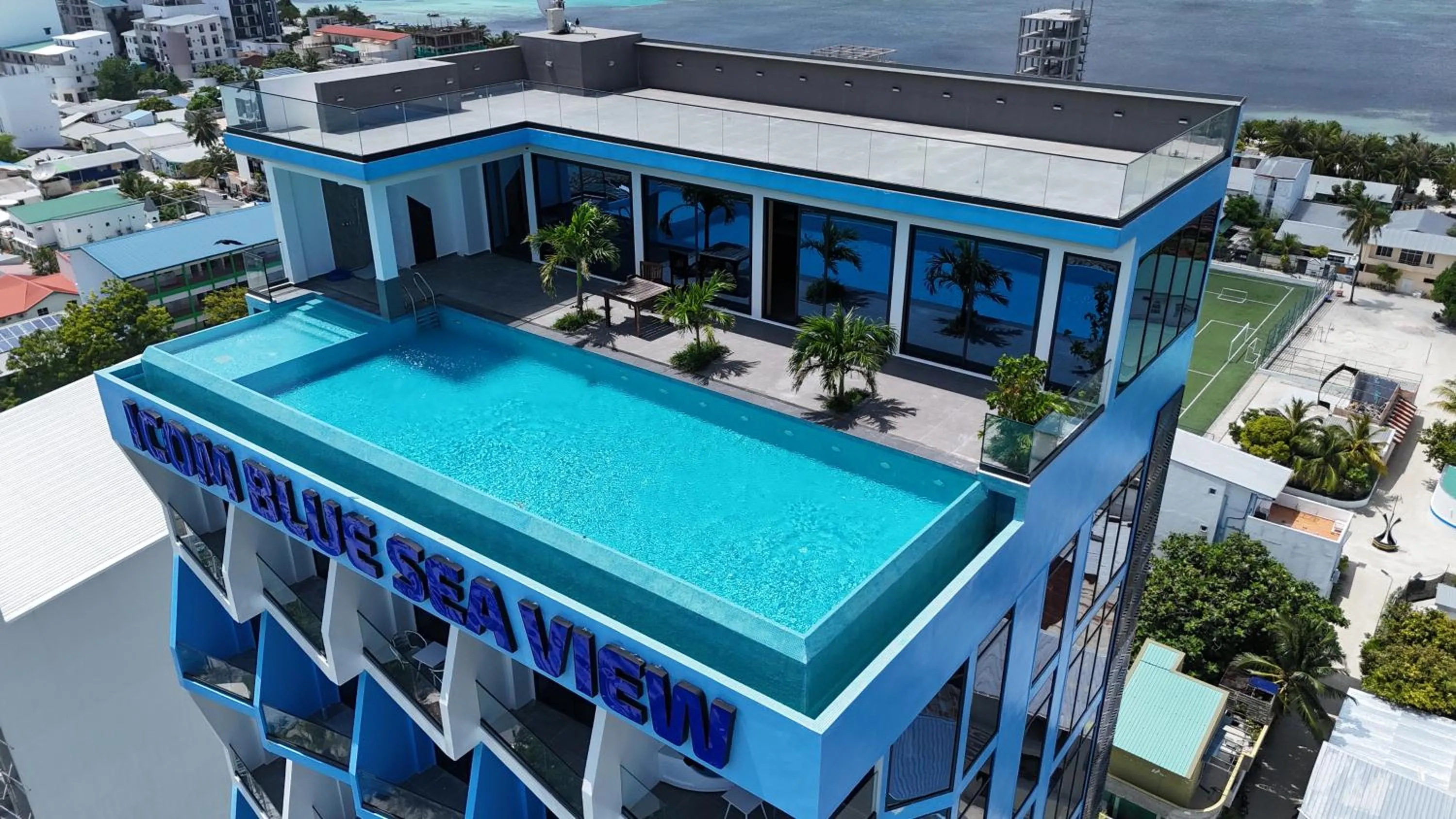 iCom Blue Seaview