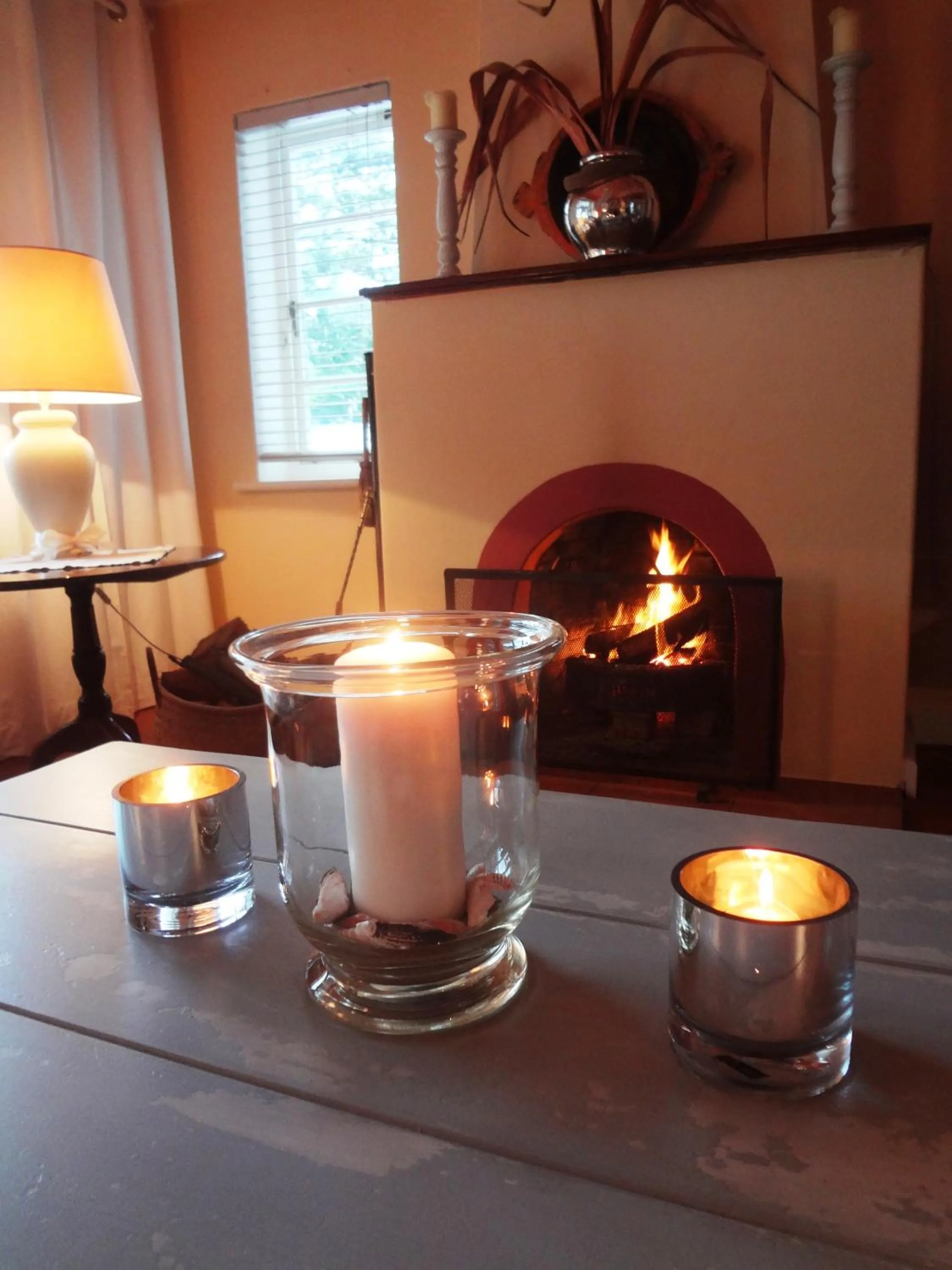 Communal lounge/ TV room in Walker Bay Manor Mansion PTY