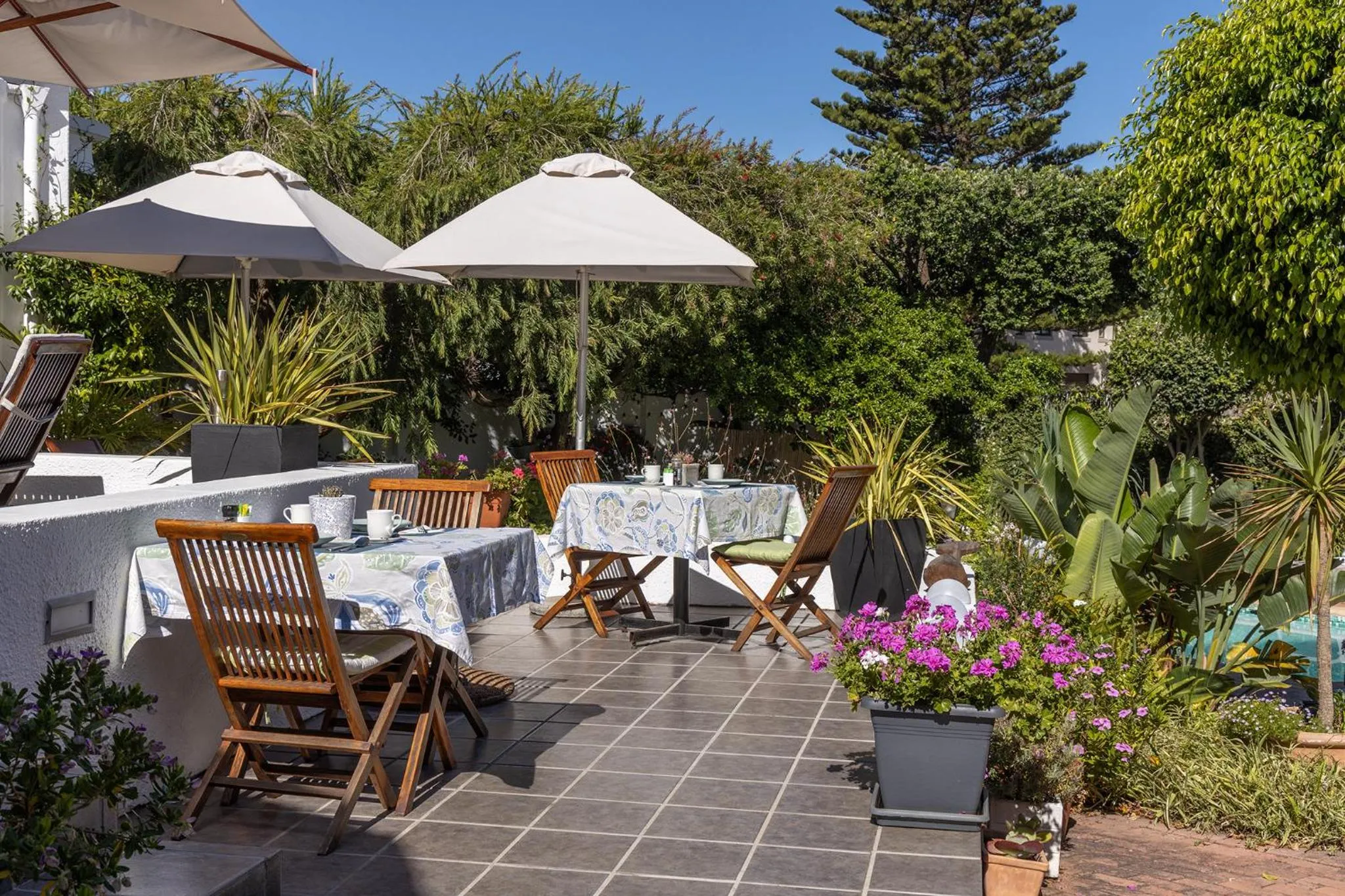 Breakfast in Walker Bay Manor Mansion PTY