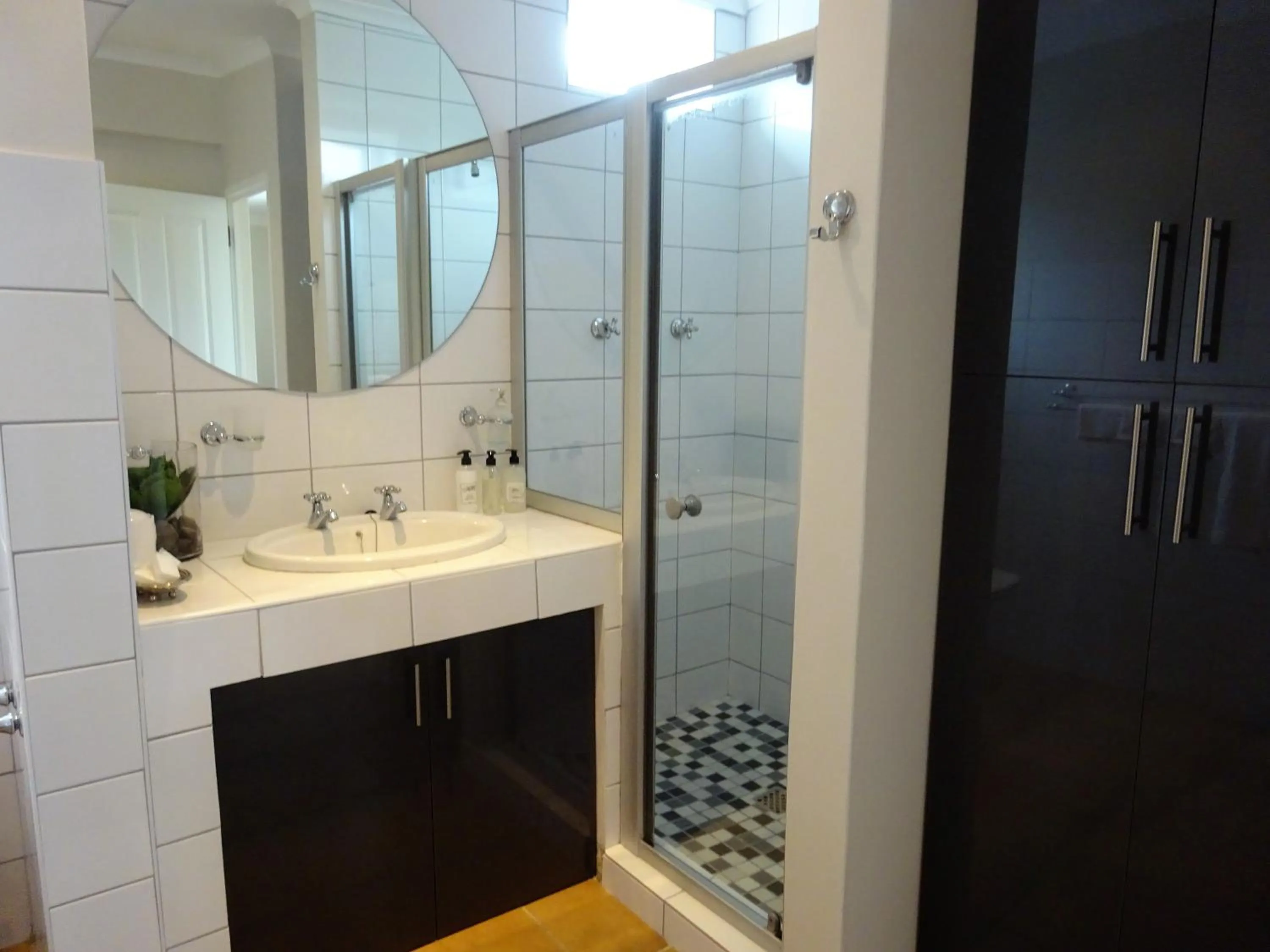 Bathroom in Walker Bay Manor Mansion PTY