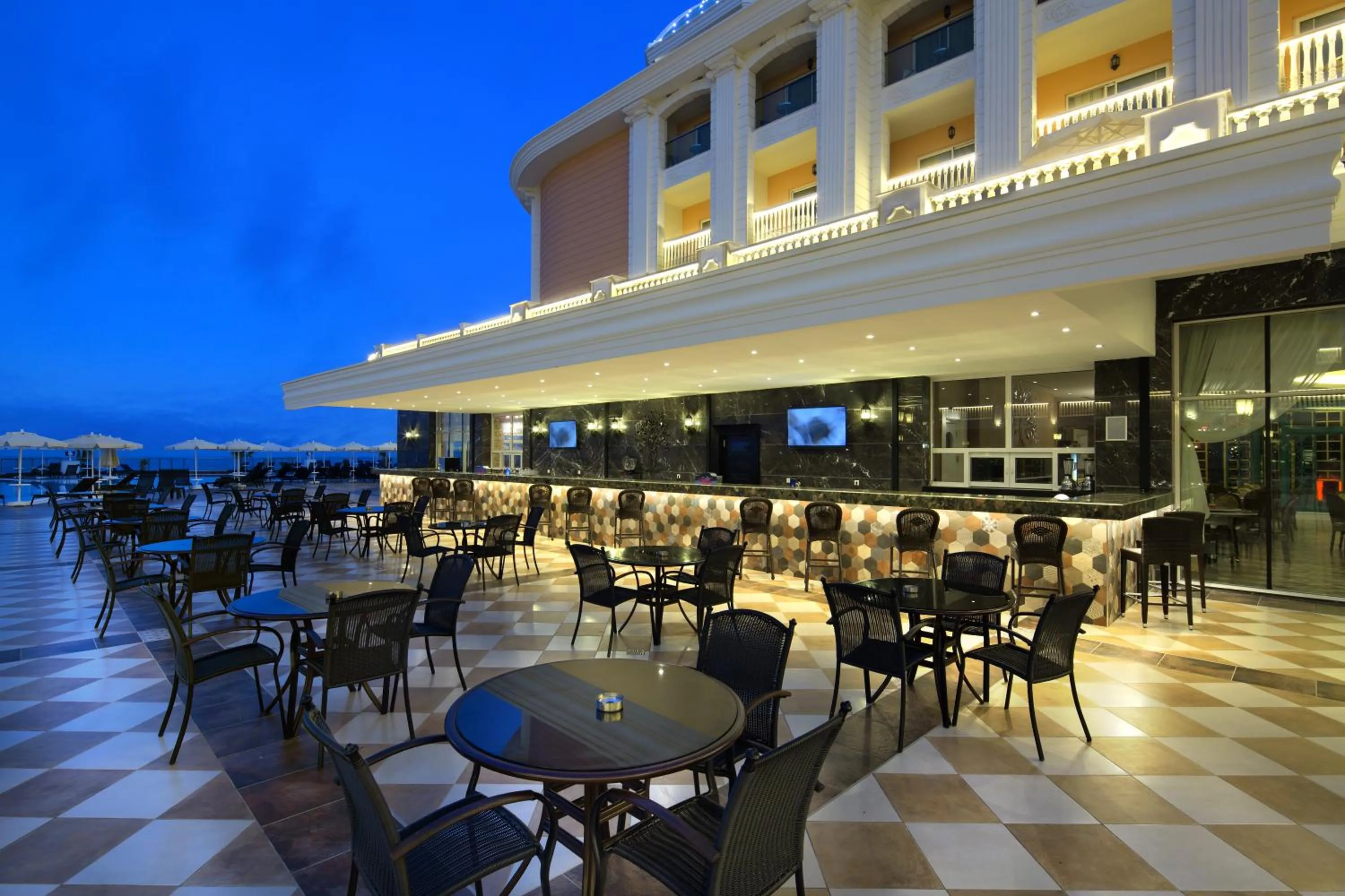 Lounge or bar in Litore Resort Hotel & Spa - Ultra All Inclusive