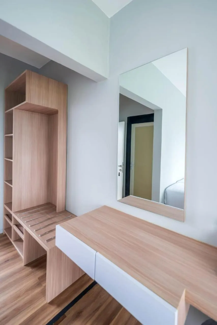 Photo of the whole room, Bed in Elge Hotel and Villa Sarangan