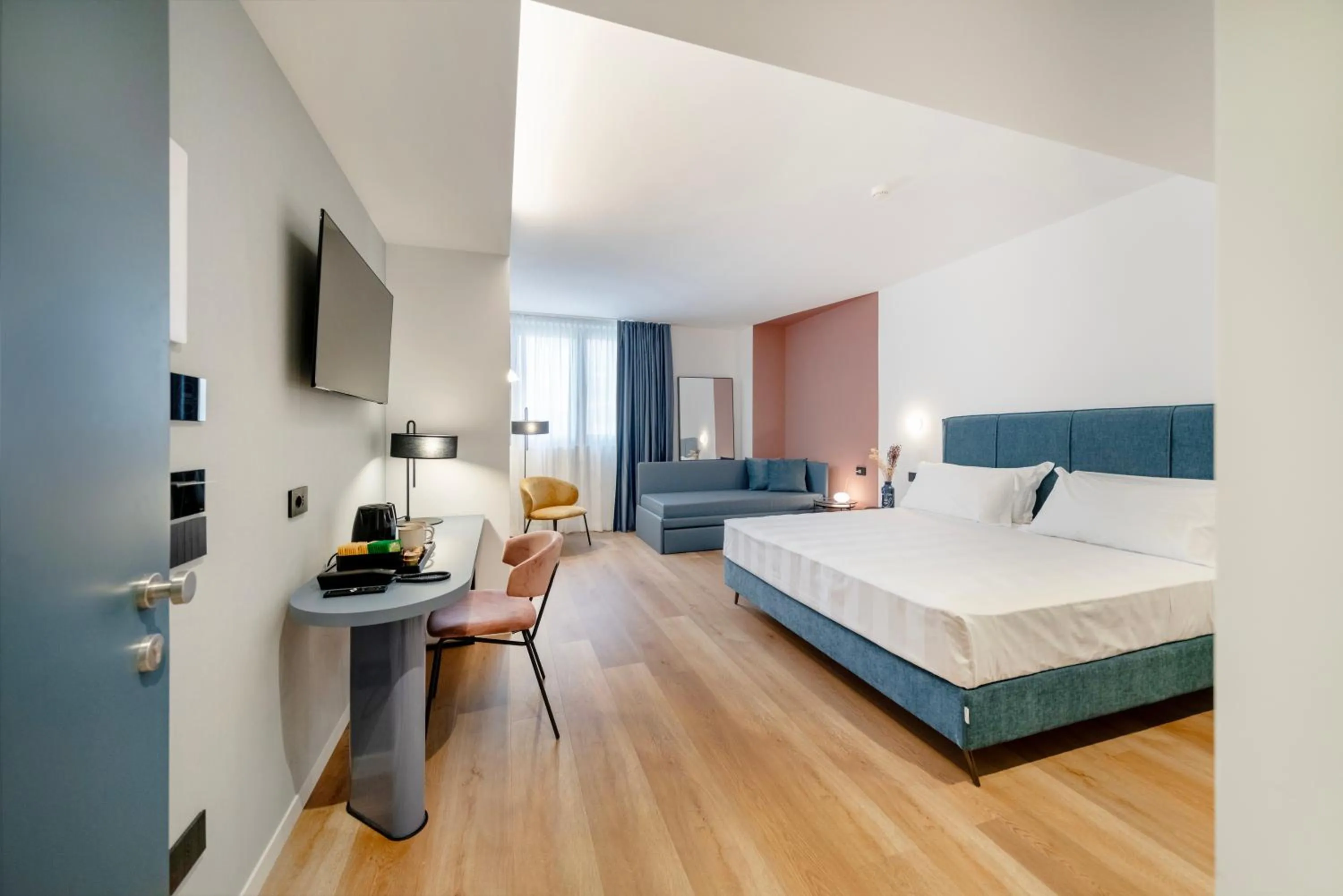 Bed in BISCARDI Hotel