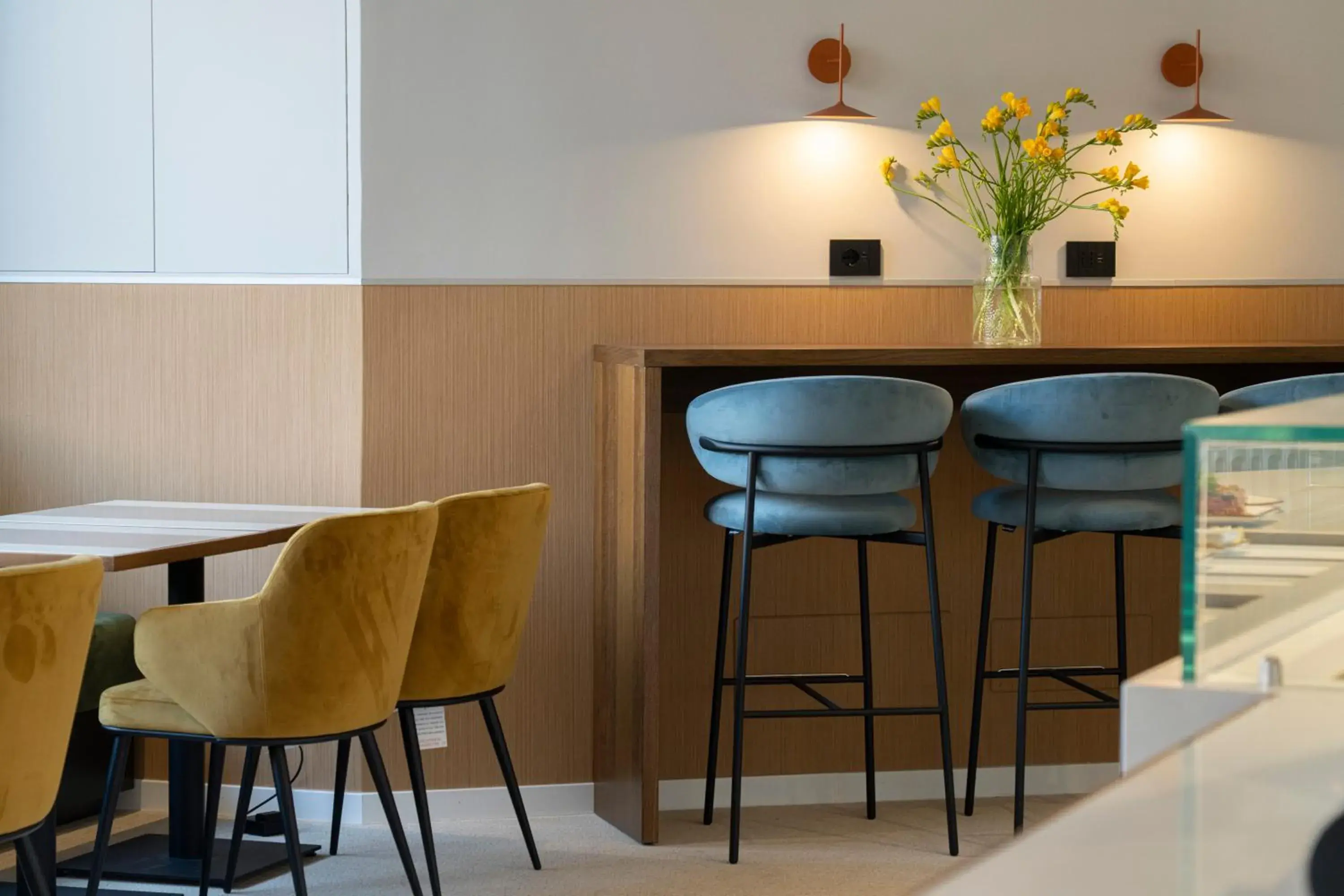 Restaurant/places to eat in BISCARDI Hotel Restaurant/places to eat in BISCARDI Hotel