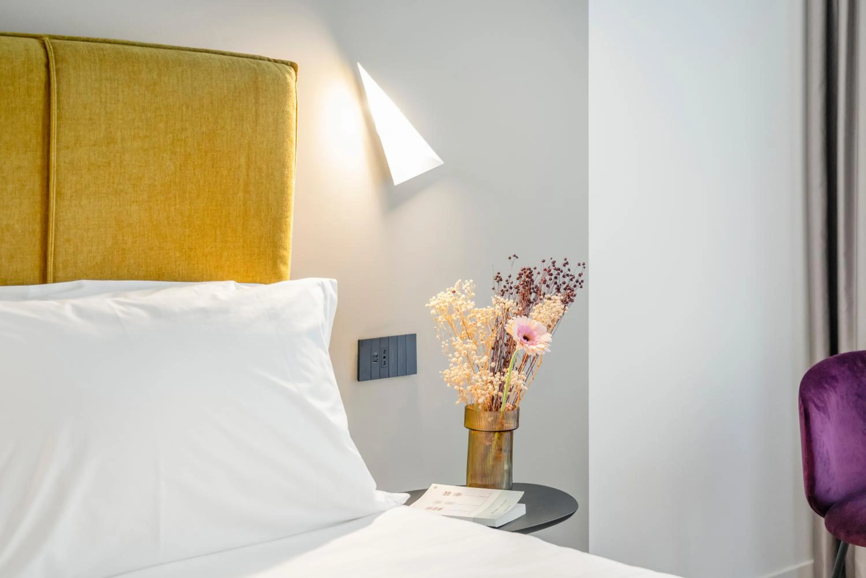 Bed in BISCARDI Hotel