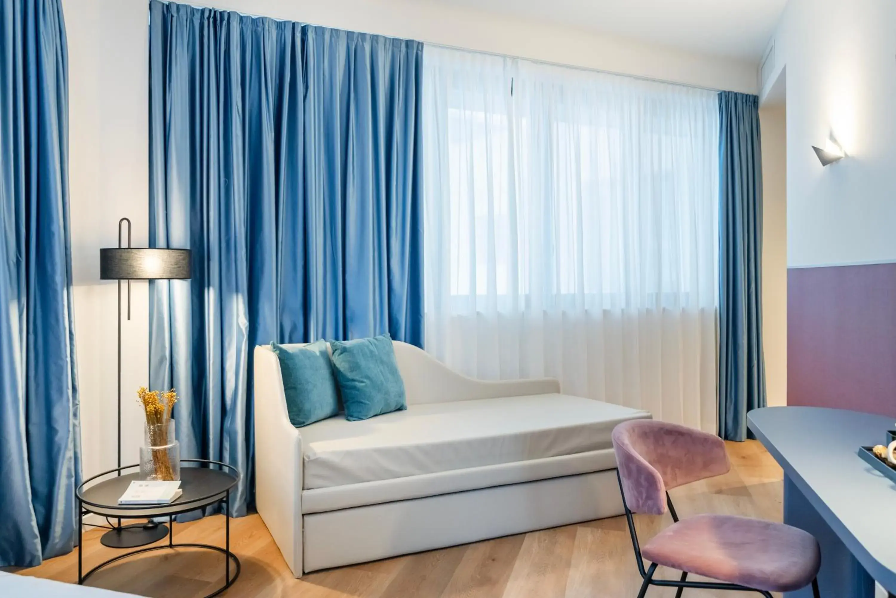 Bed in BISCARDI Hotel Bed in BISCARDI Hotel