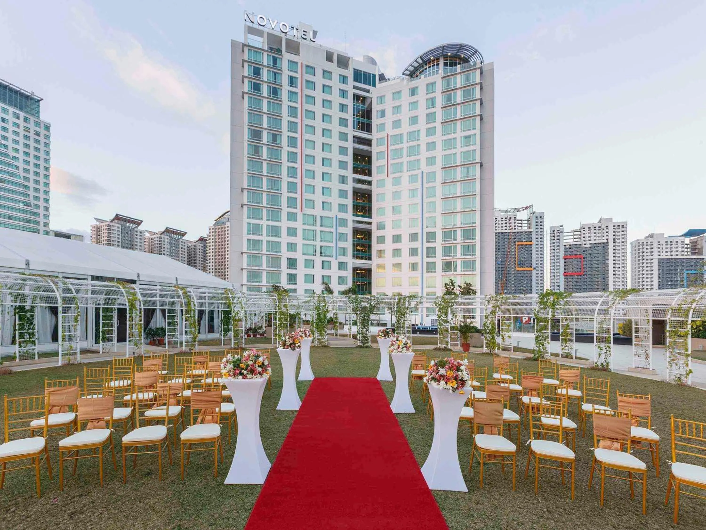 wedding in Novotel Manila Araneta City Hotel