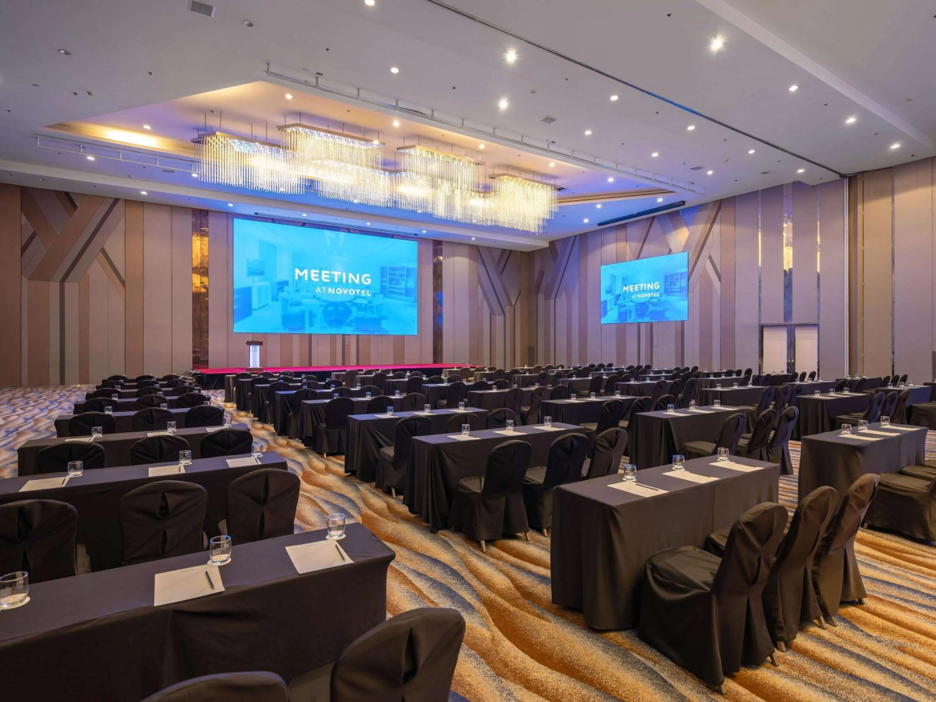 Meeting/conference room in Novotel Manila Araneta City Hotel
