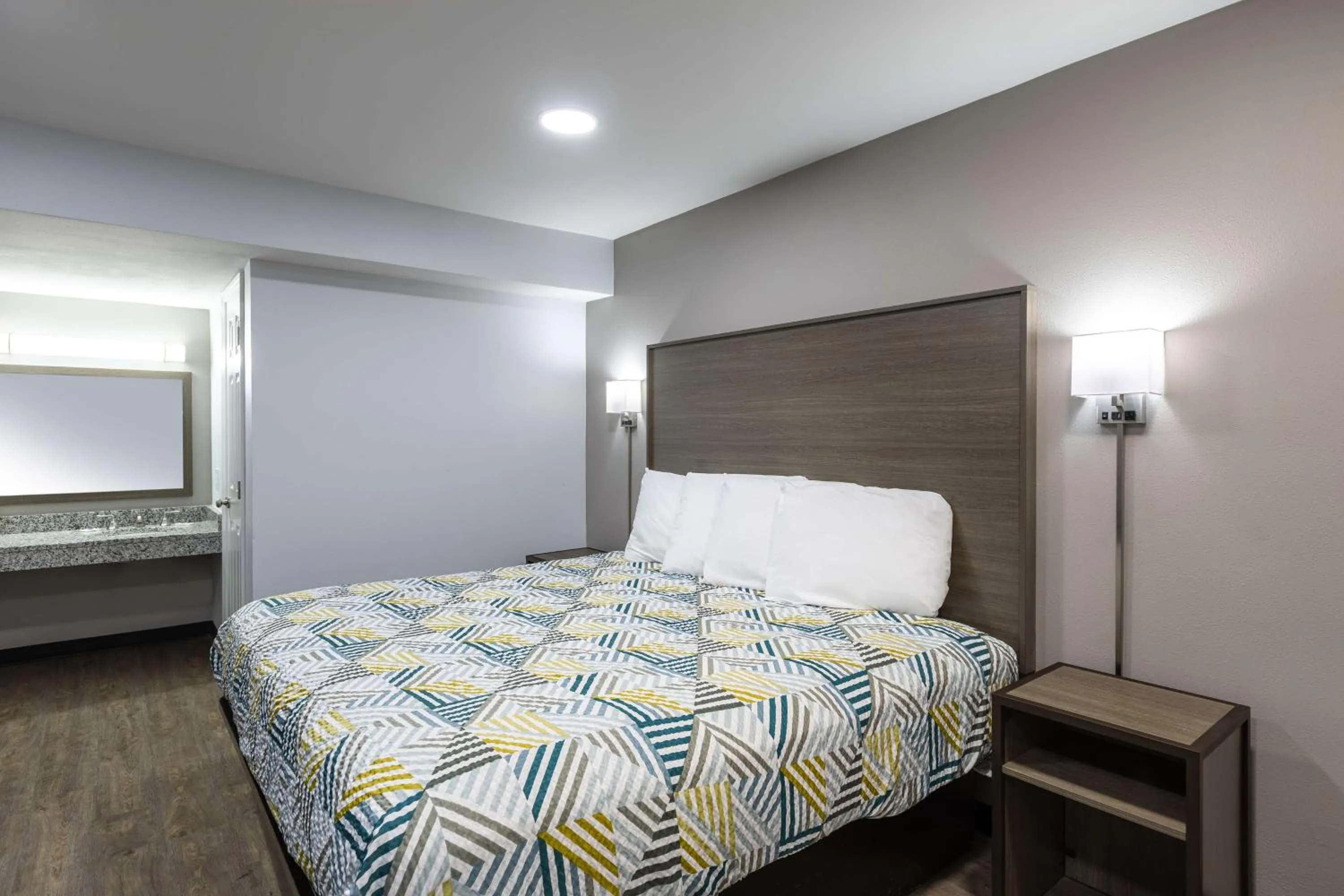 Bedroom, Bed in Studio 6 Hickory NC