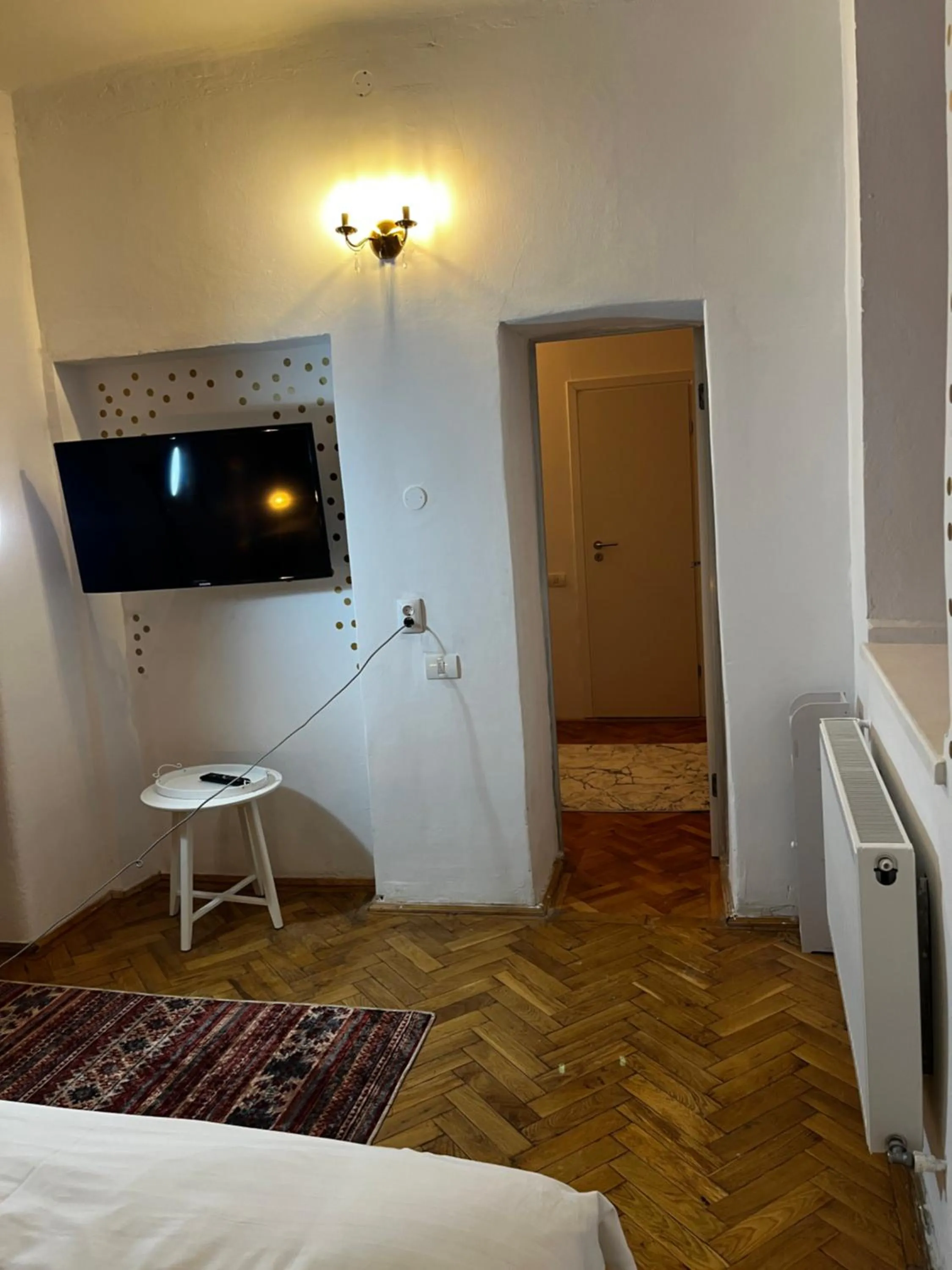 Suite 49
