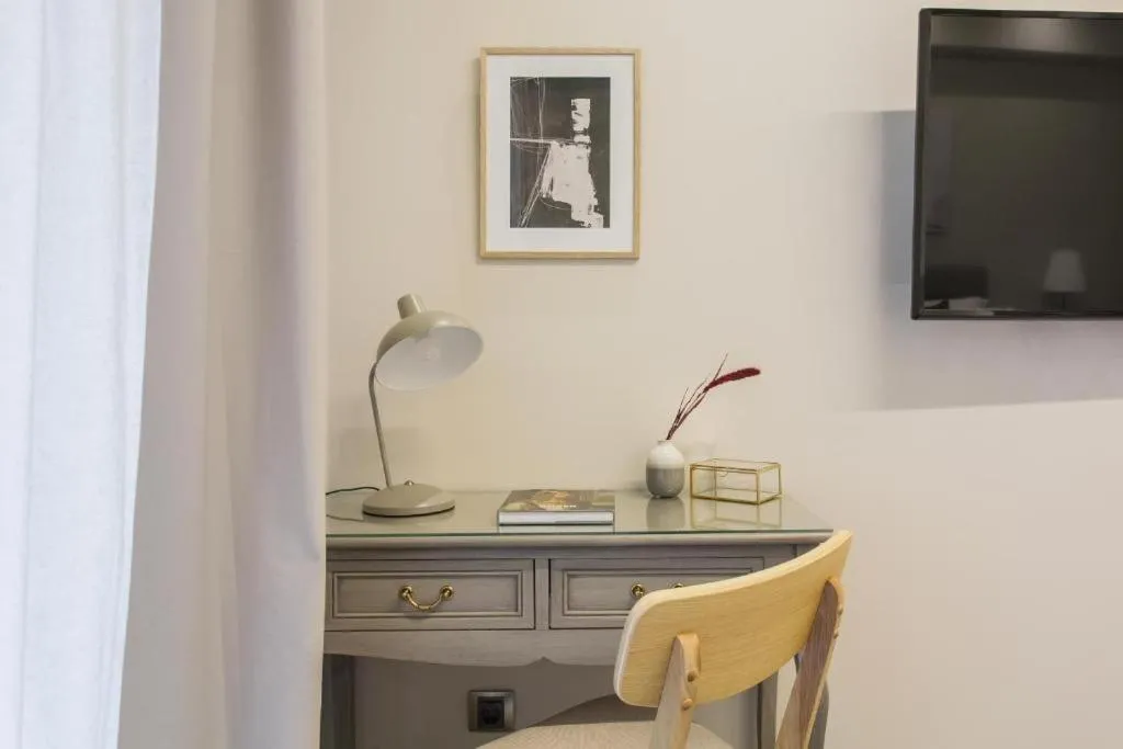 TV and multimedia in Tranquil Studio in Pangrati Athens Center