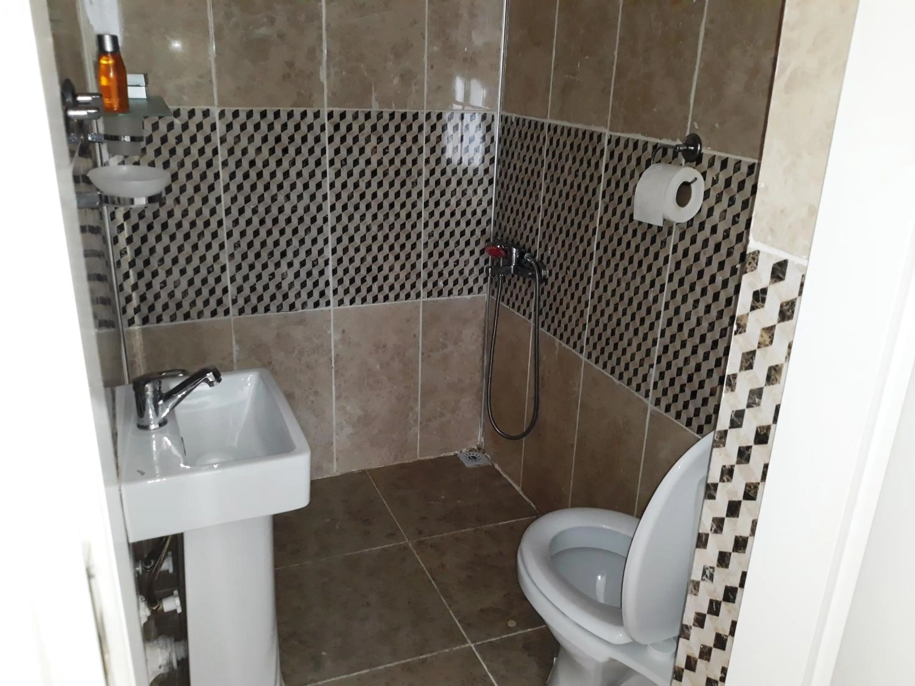 Bathroom in Dilmac Hotel