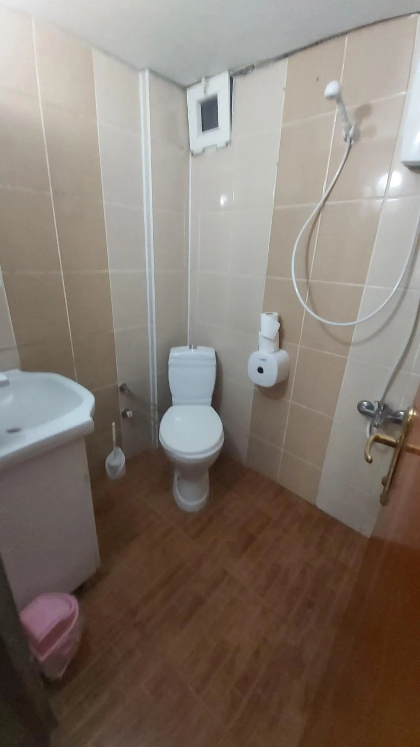 Bathroom in Dilmac Hotel