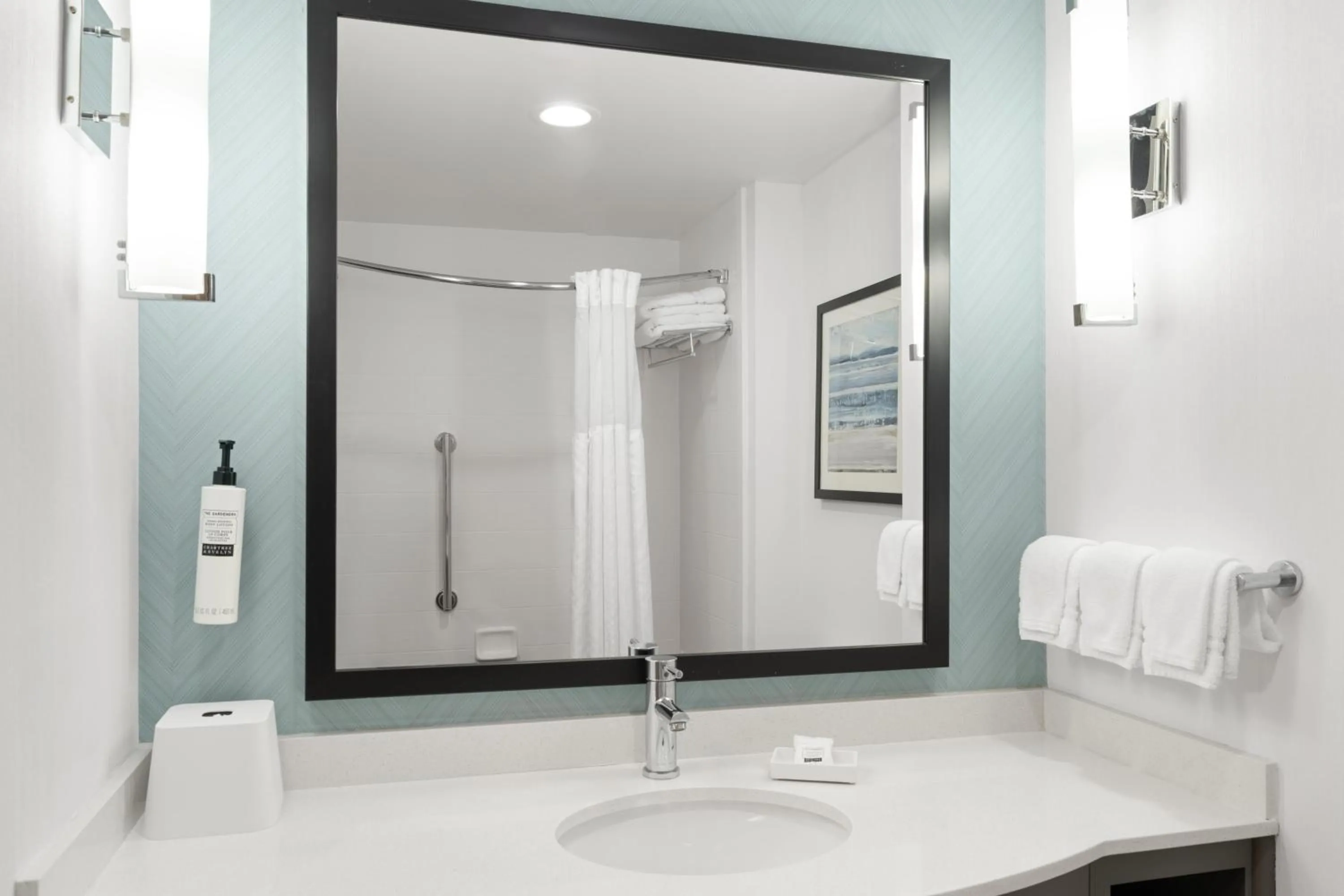 Bathroom in Hilton Garden Inn Lenox Pittsfield