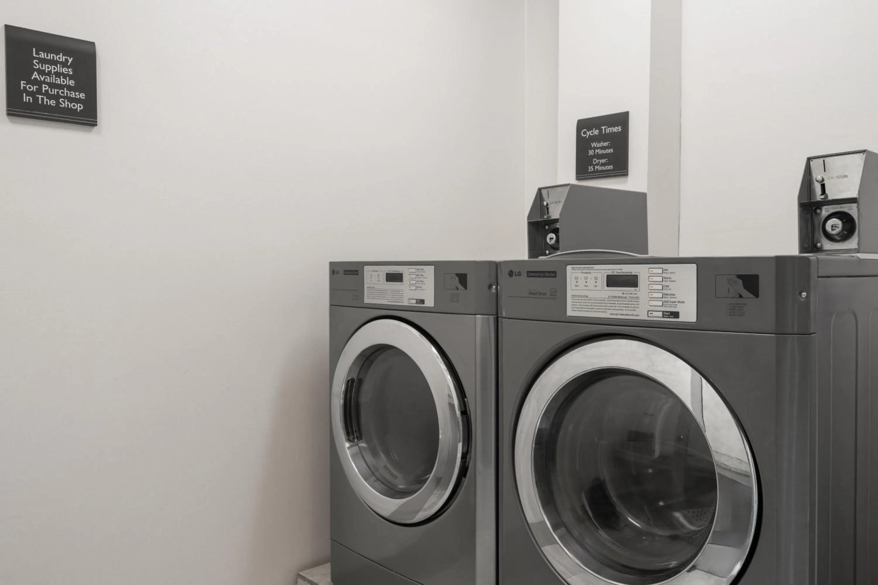 laundry in Hilton Garden Inn Lenox Pittsfield