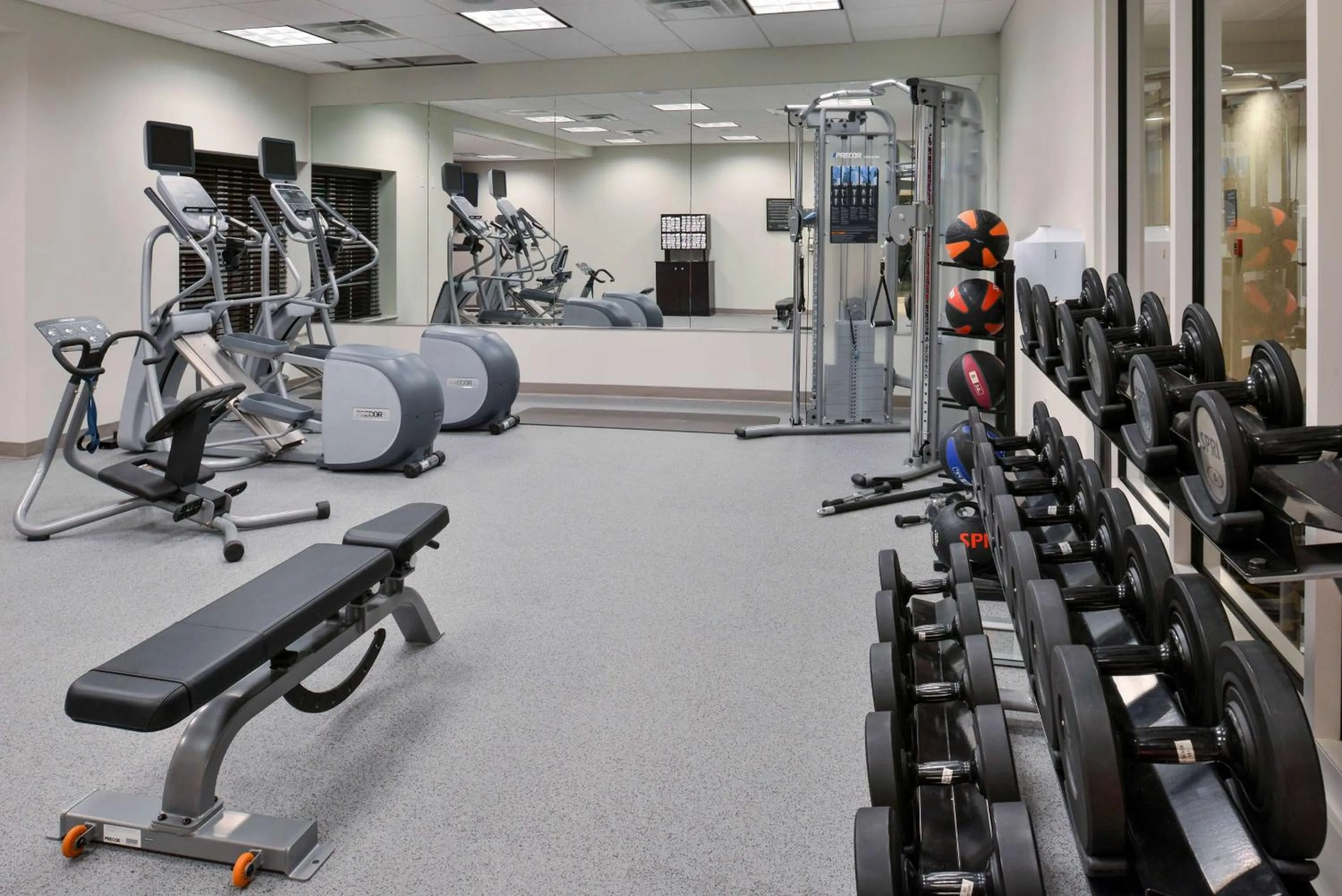 Fitness centre/facilities in Homewood Suites by Hilton Columbia/Laurel