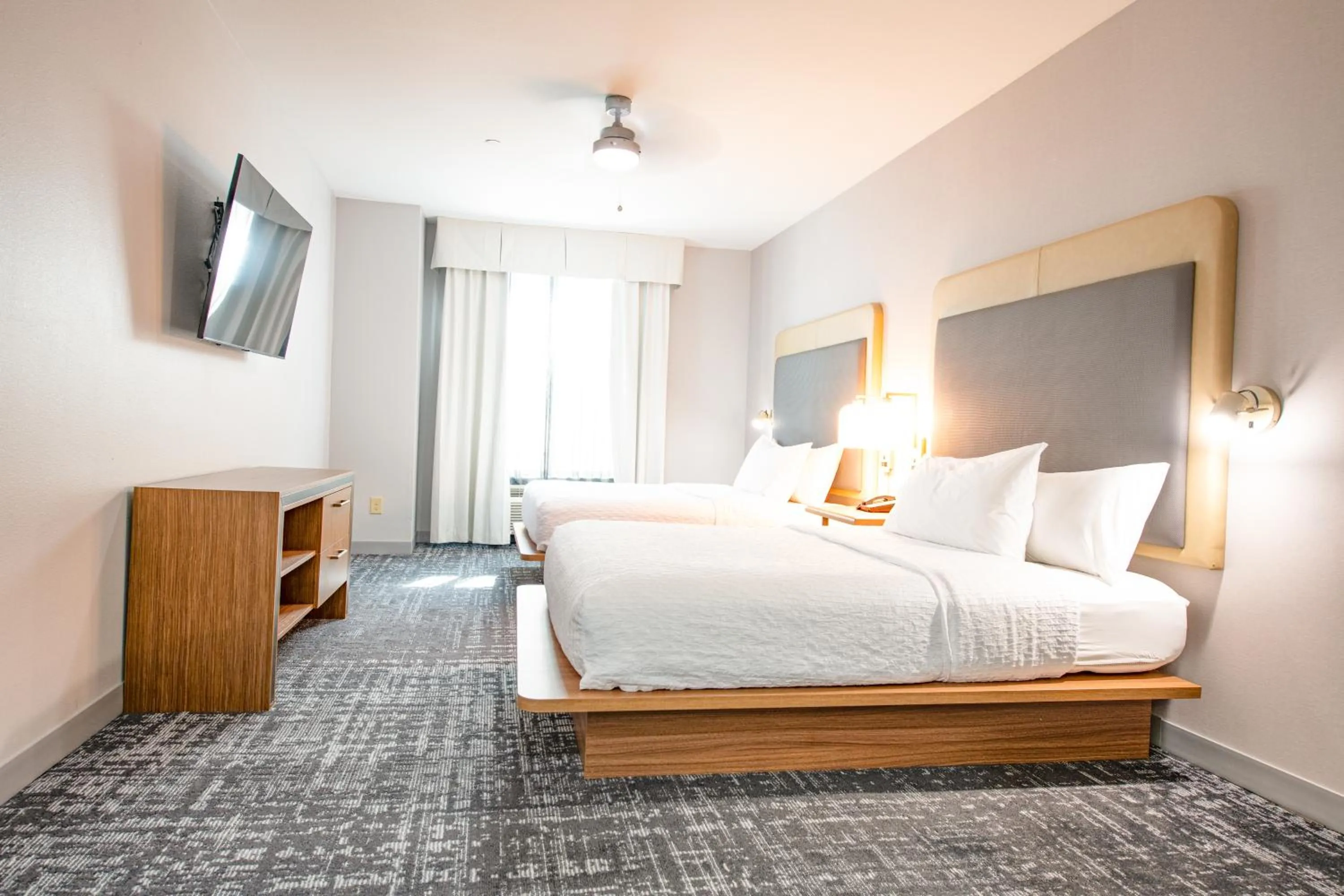 Bed in Homewood Suites by Hilton Houma