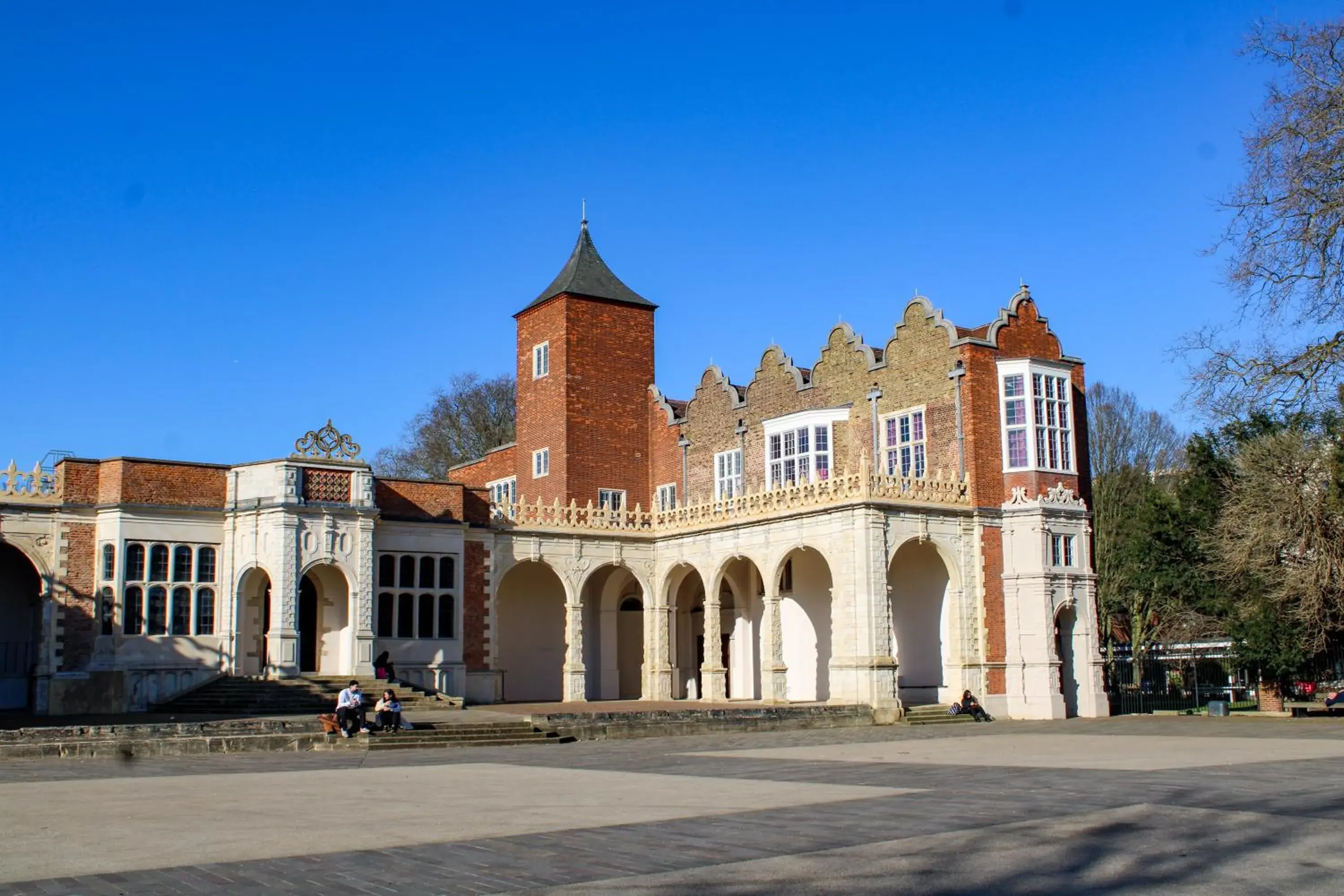 Property building in Safestay London Kensington Holland Park Property building in Safestay London Kensington Holland Park