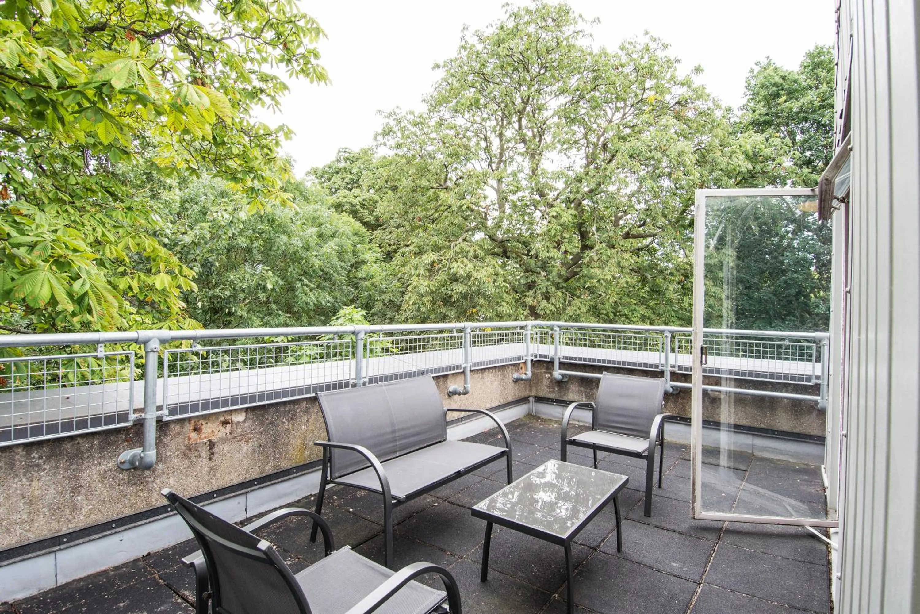 Balcony/Terrace in Safestay London Kensington Holland Park