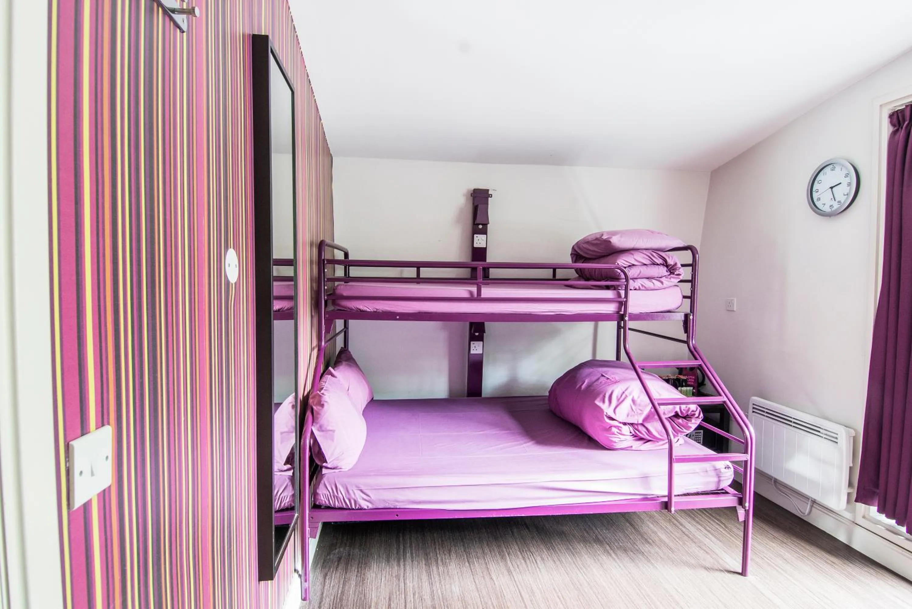 bunk bed, Bed in Safestay London Kensington Holland Park